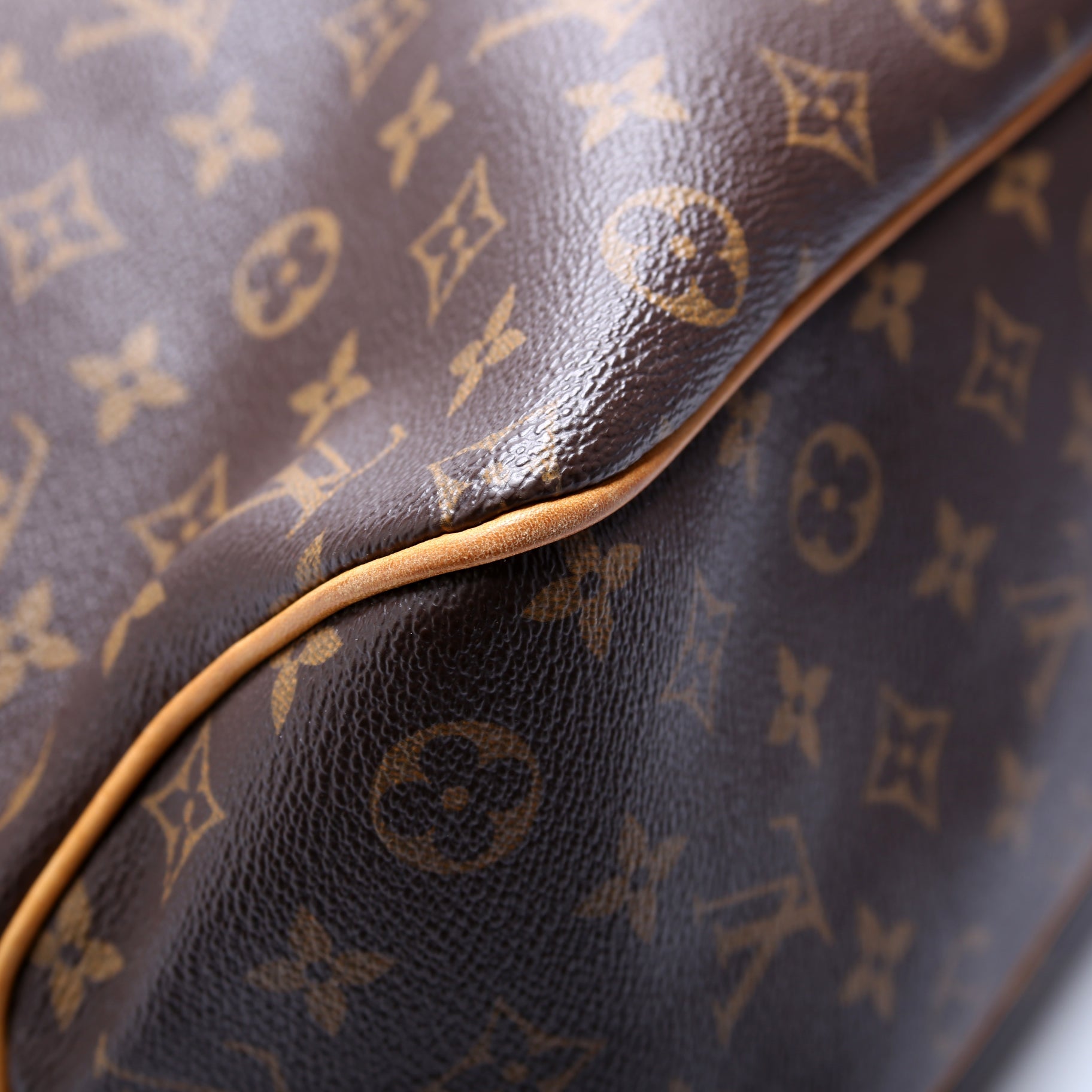 Delightful PM Monogram