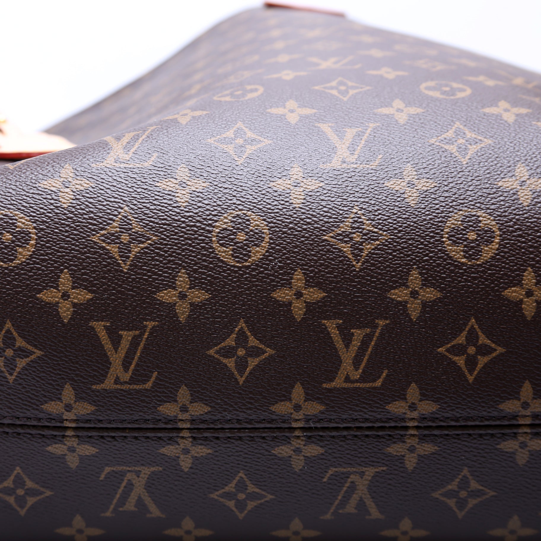 Graceful MM Monogram