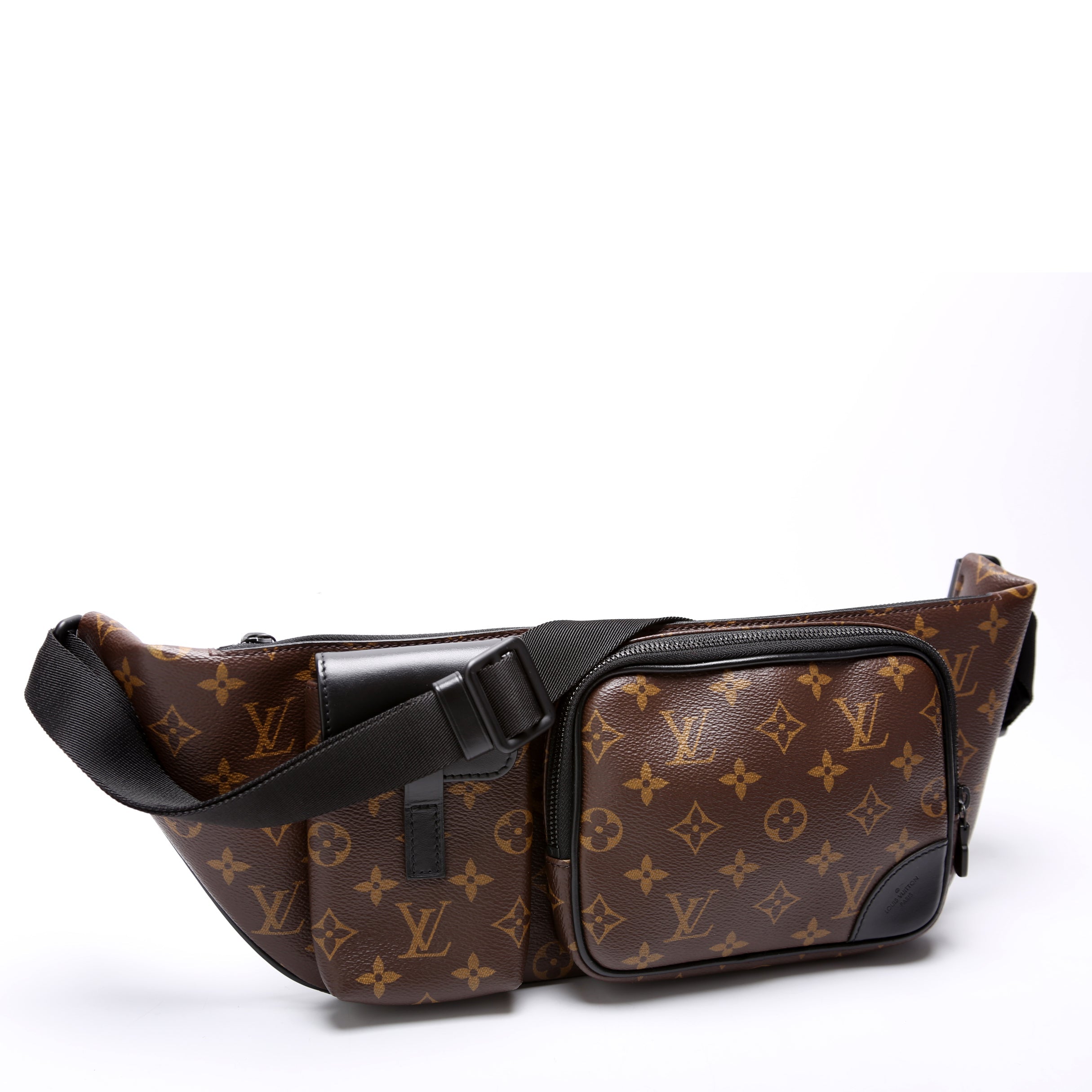 Christopher Bumbag Monogram Macassar
