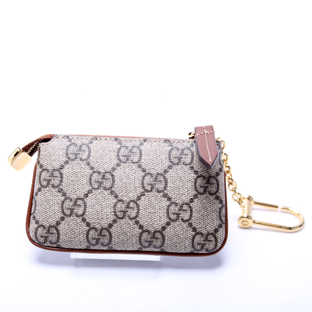 447964 GG Supreme Key Pouch Brown