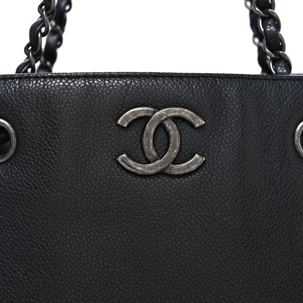 Chanel Metallic Grained Calfskin Medium Woven Chain Shopping Bag Black