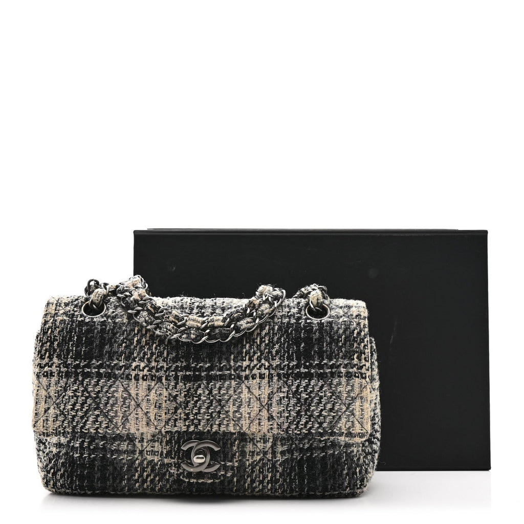 Chanel Tweed Quilted Medium Double Flap Beige White Black