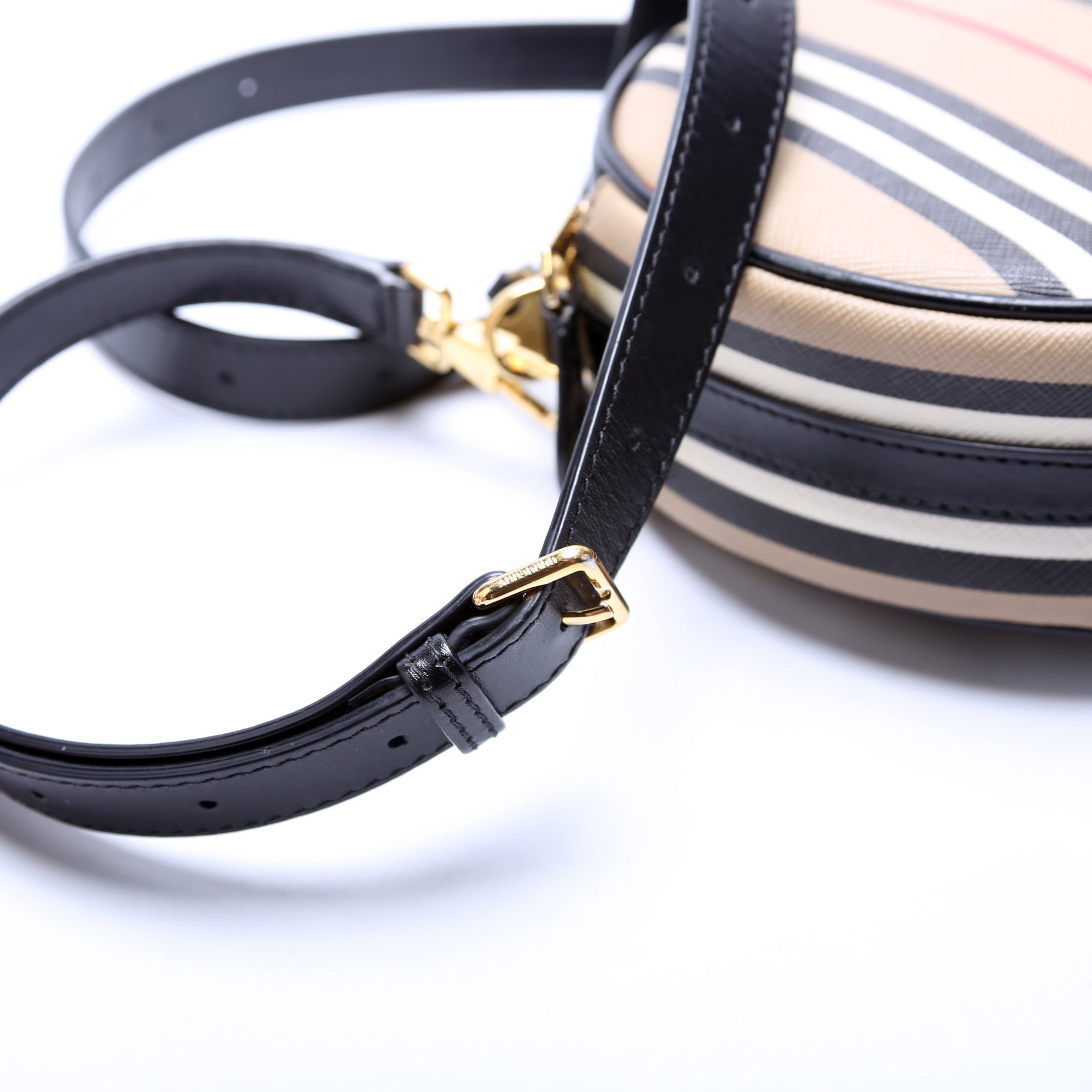 Louise Icon Stripe E-Canvas Crossbody Black