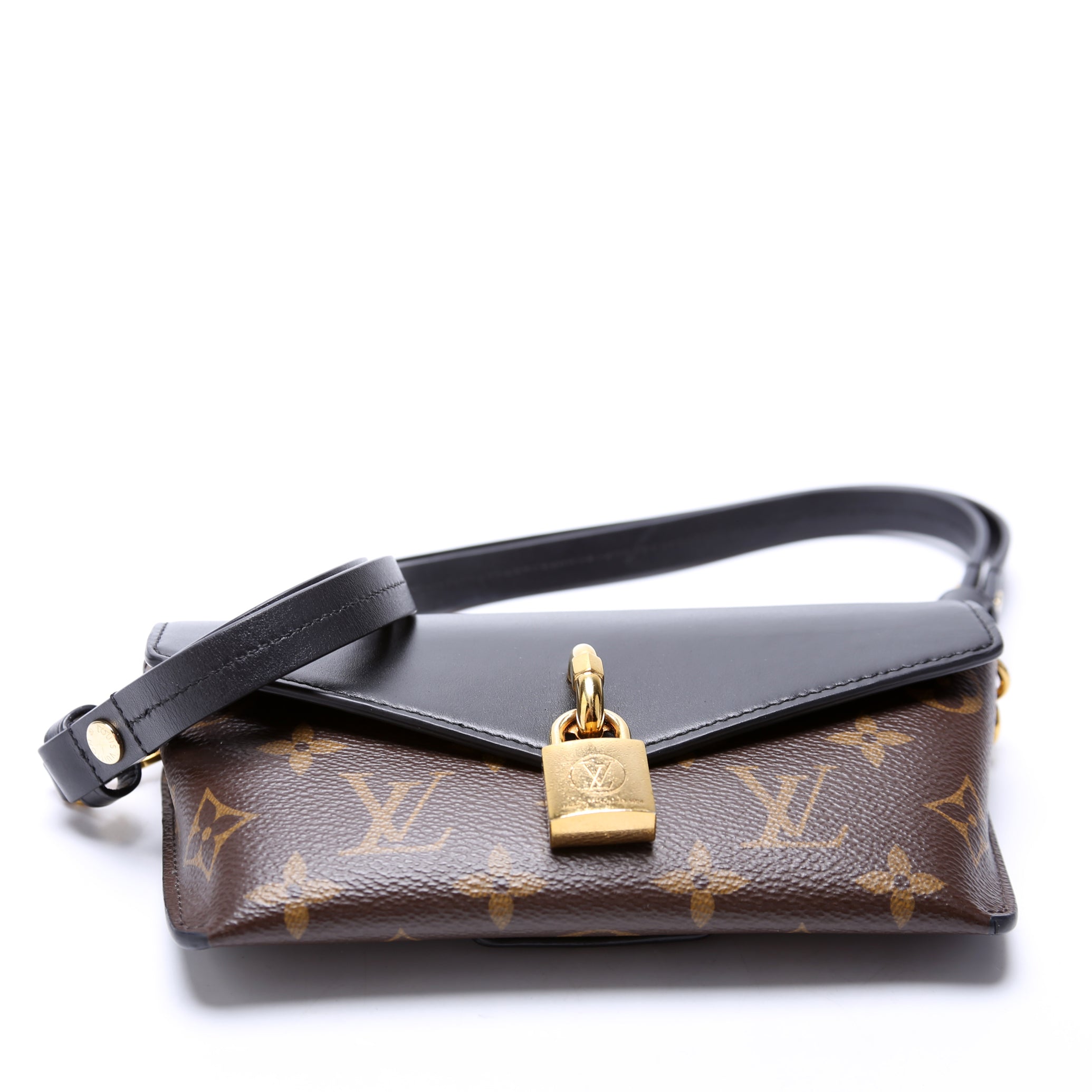 Padlock on Strap Monogram