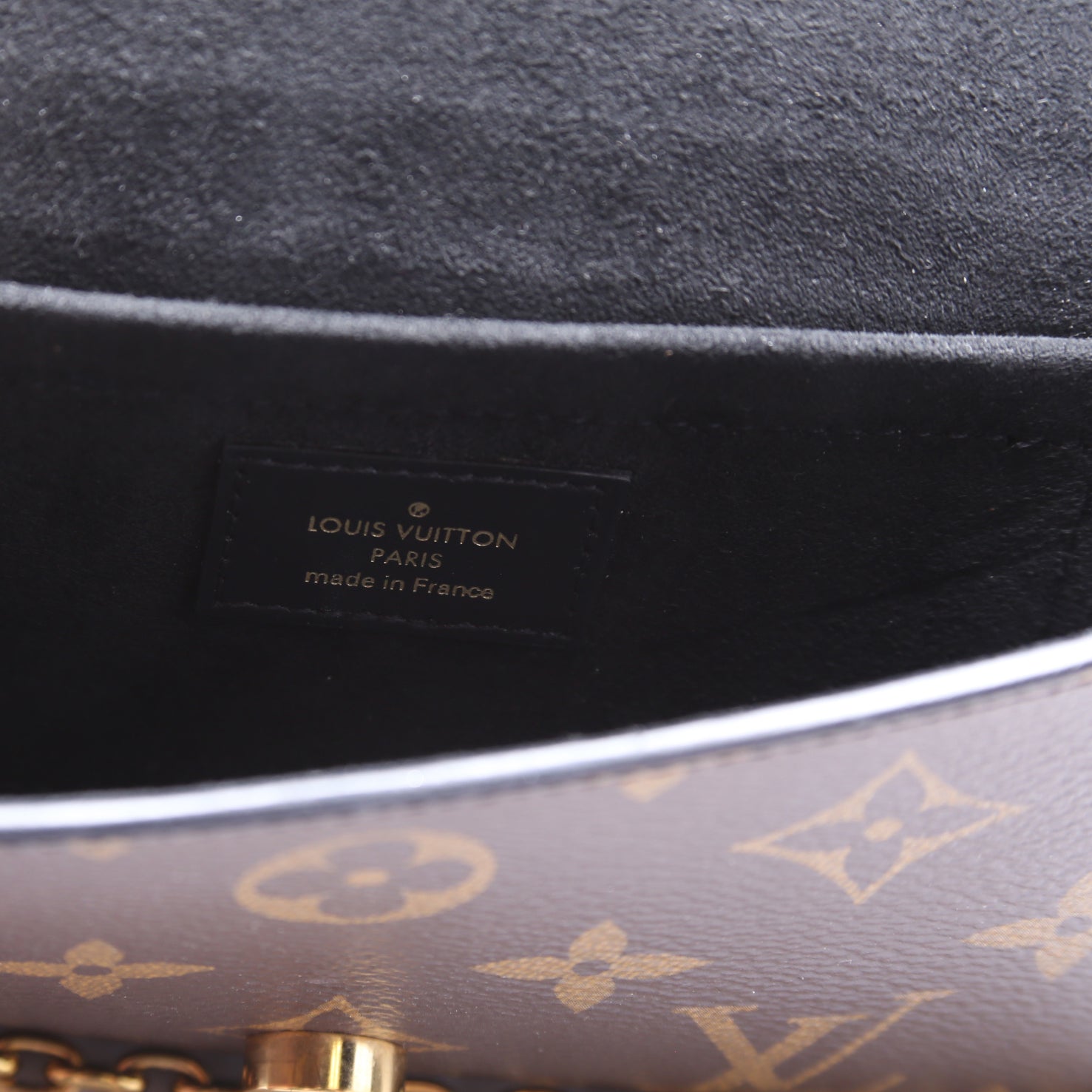 Padlock on Strap Monogram