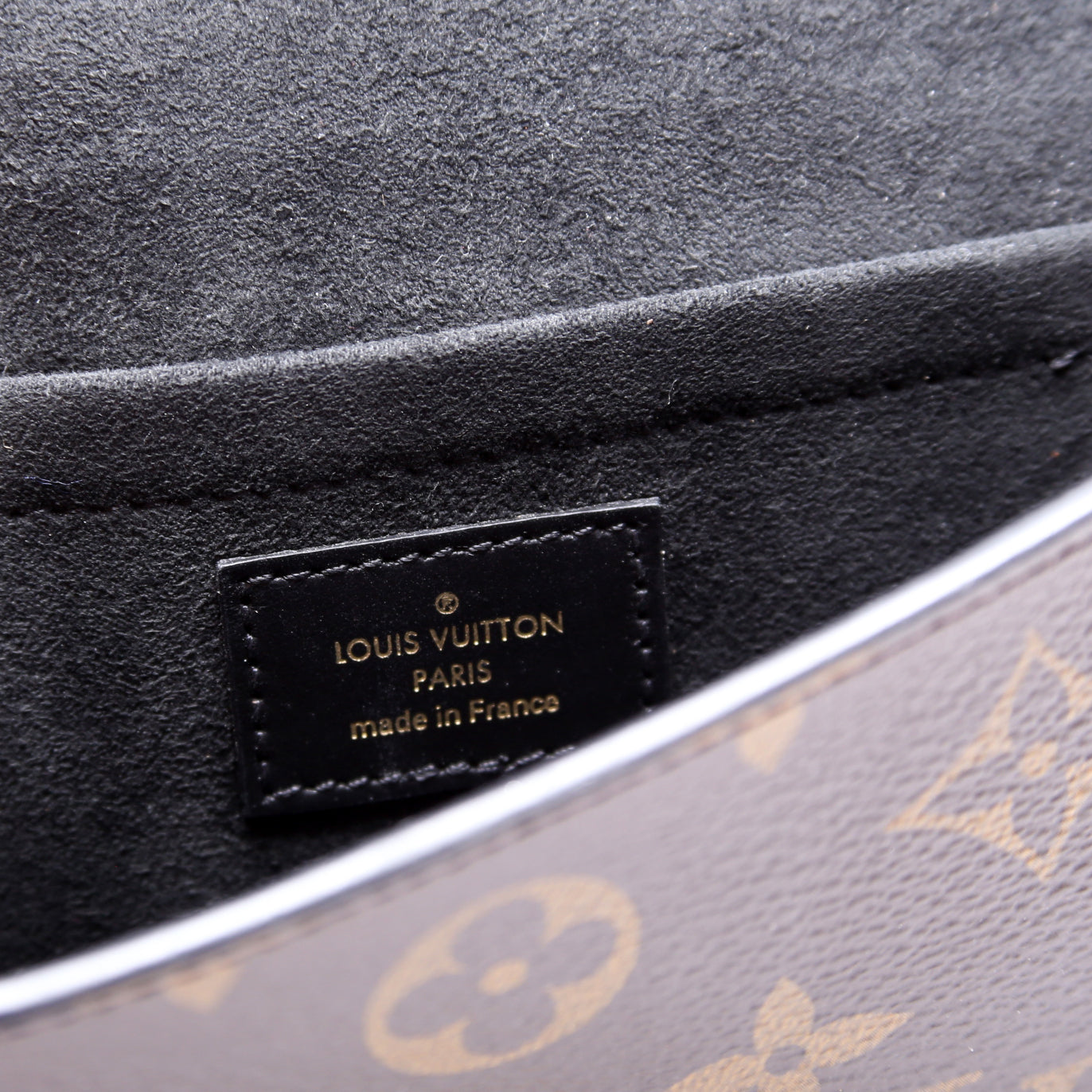 Padlock on Strap Monogram