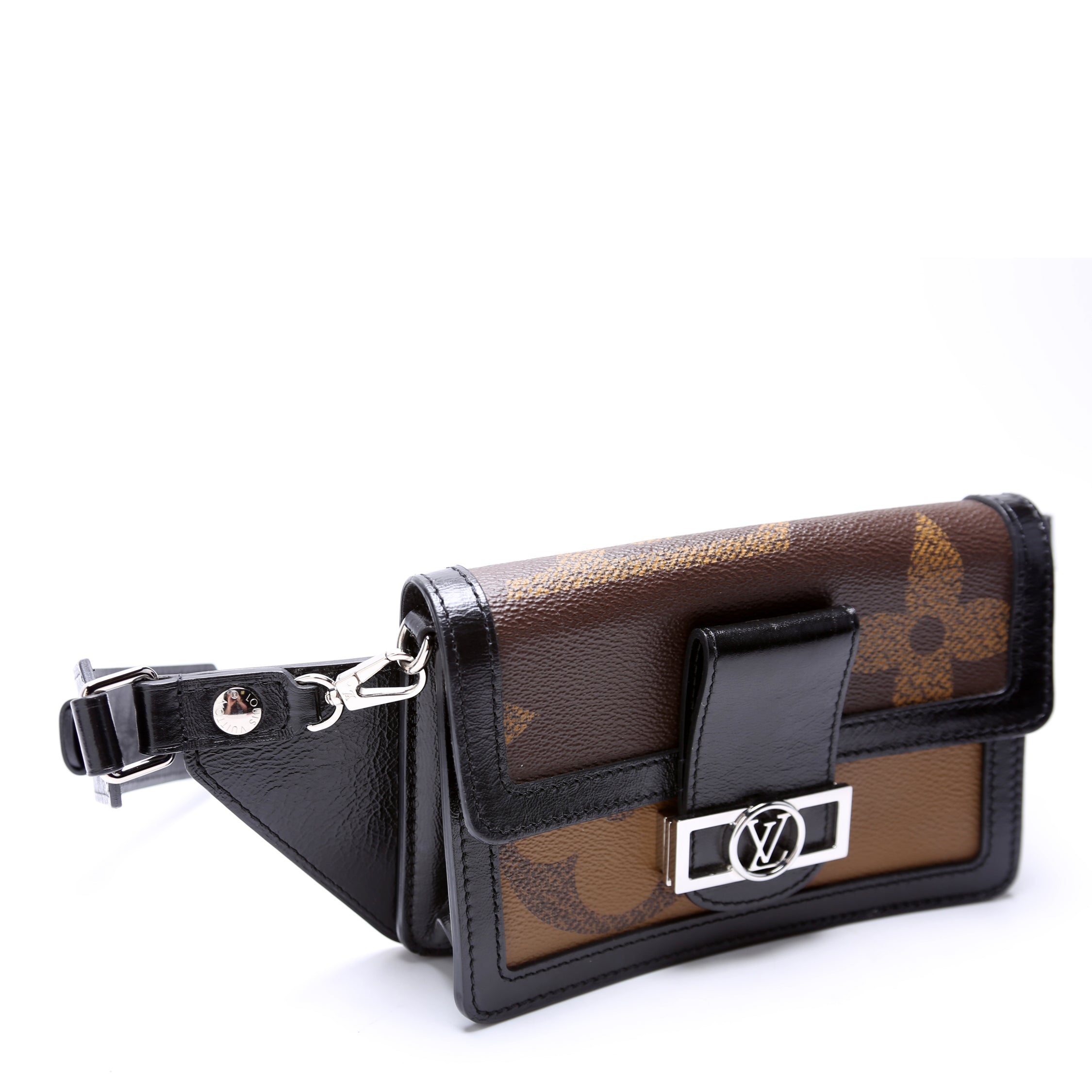 Dauphine Bumbag Giant Reverse Monogram