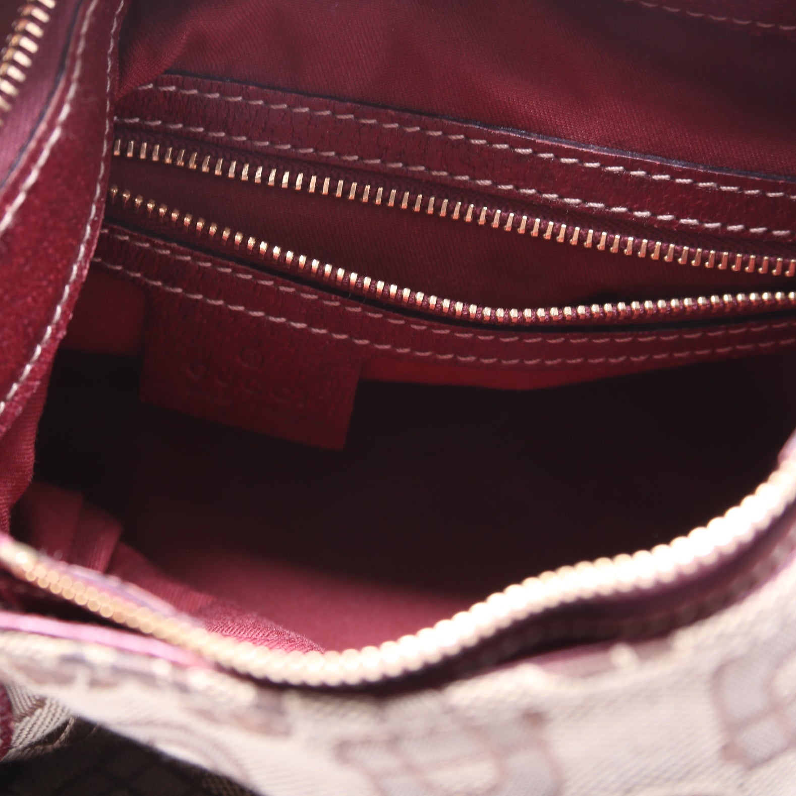 145826 Horsebit Canvas Creole Hobo Burgundy/Tan