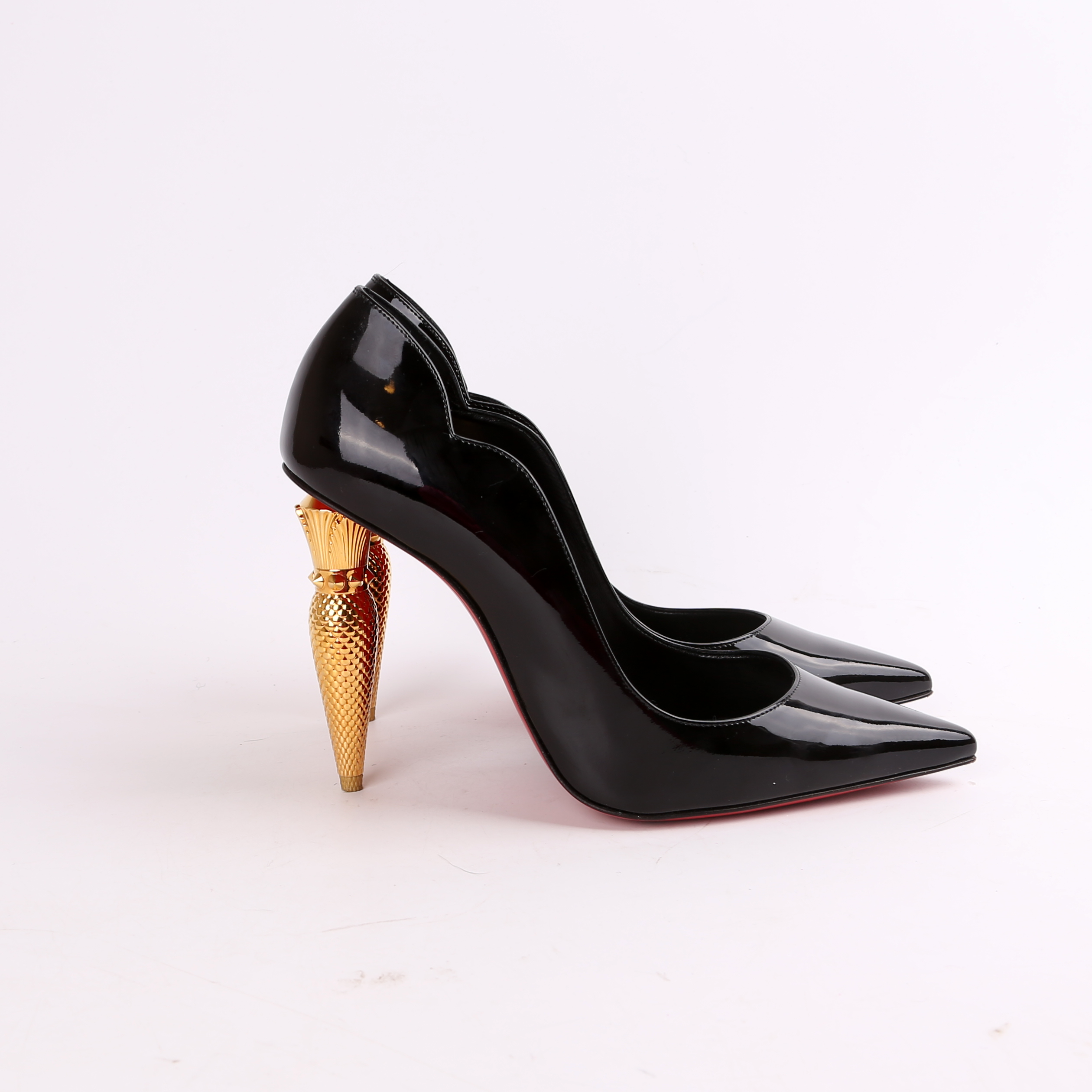 Lipchick Patent Leather 100 Pumps Size 38