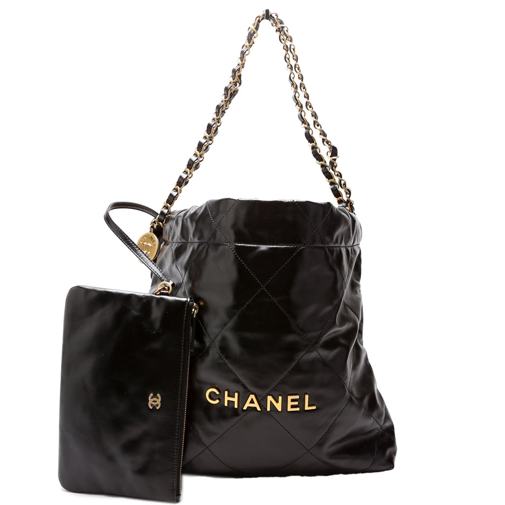 Chanel 22 Quilted Medium Hobo RFID Black