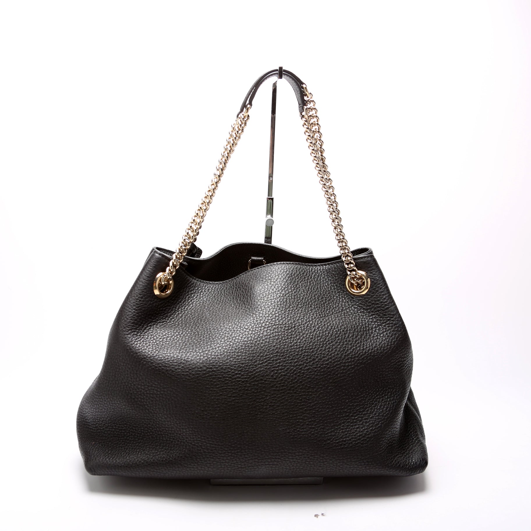 536196 Soho Chain Tote Newer Black