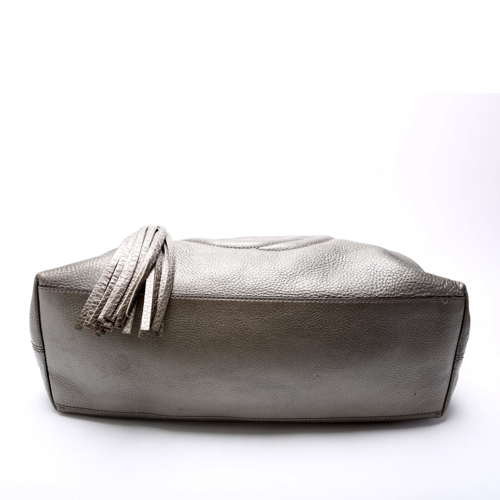 308982 Soho Leather Shoulder Medium Grey