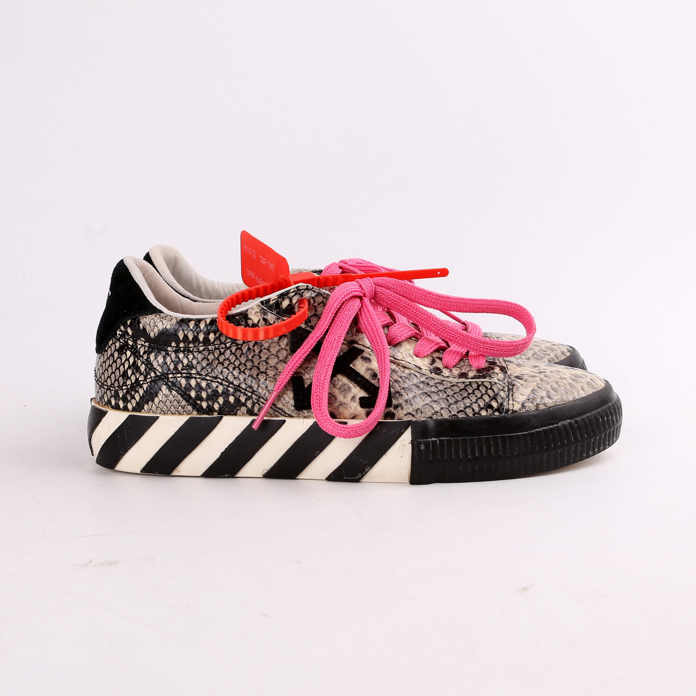 Arrow Vulcanized Low Snakeskin Sneakers Size 39