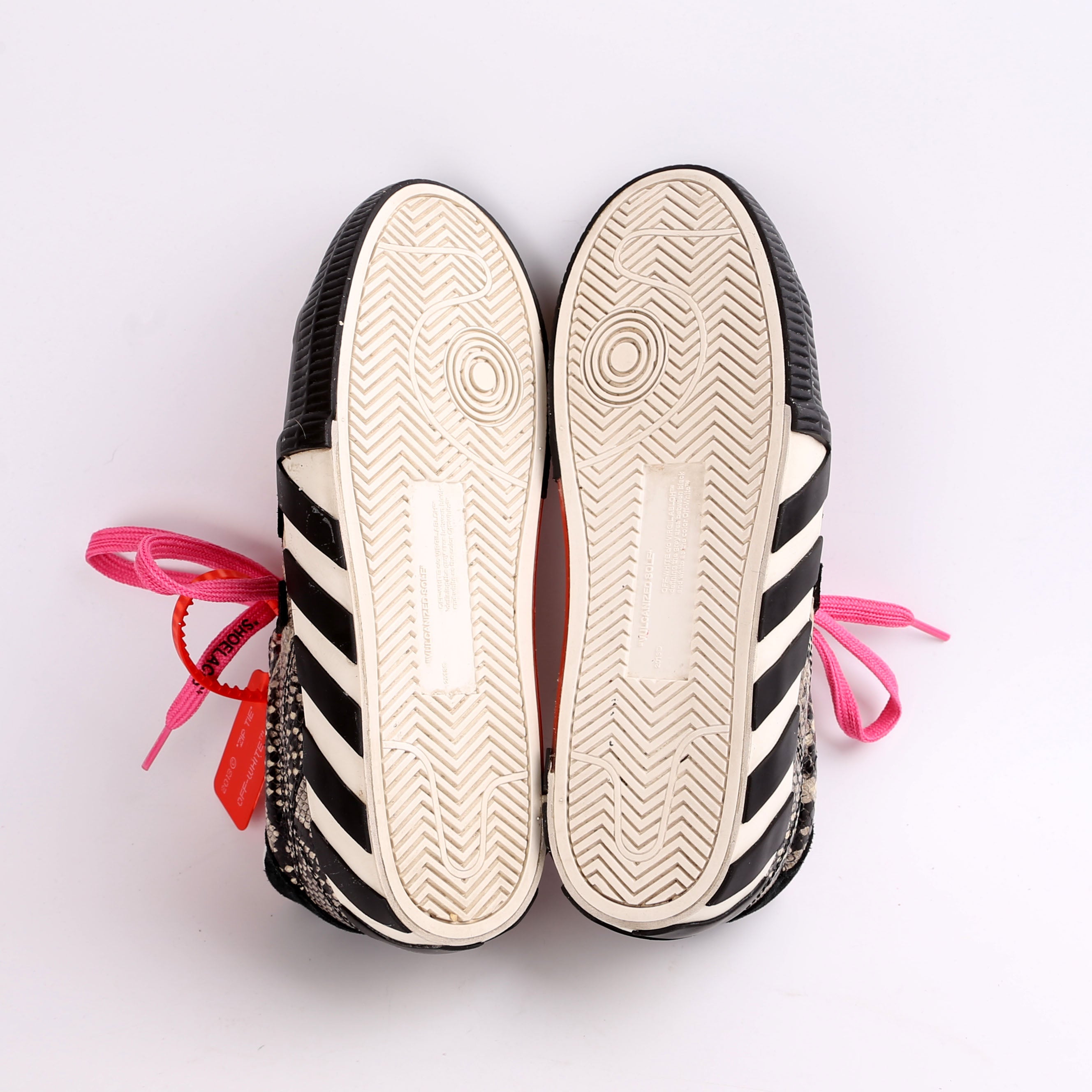 Arrow Vulcanized Low Snakeskin Sneakers Size 39
