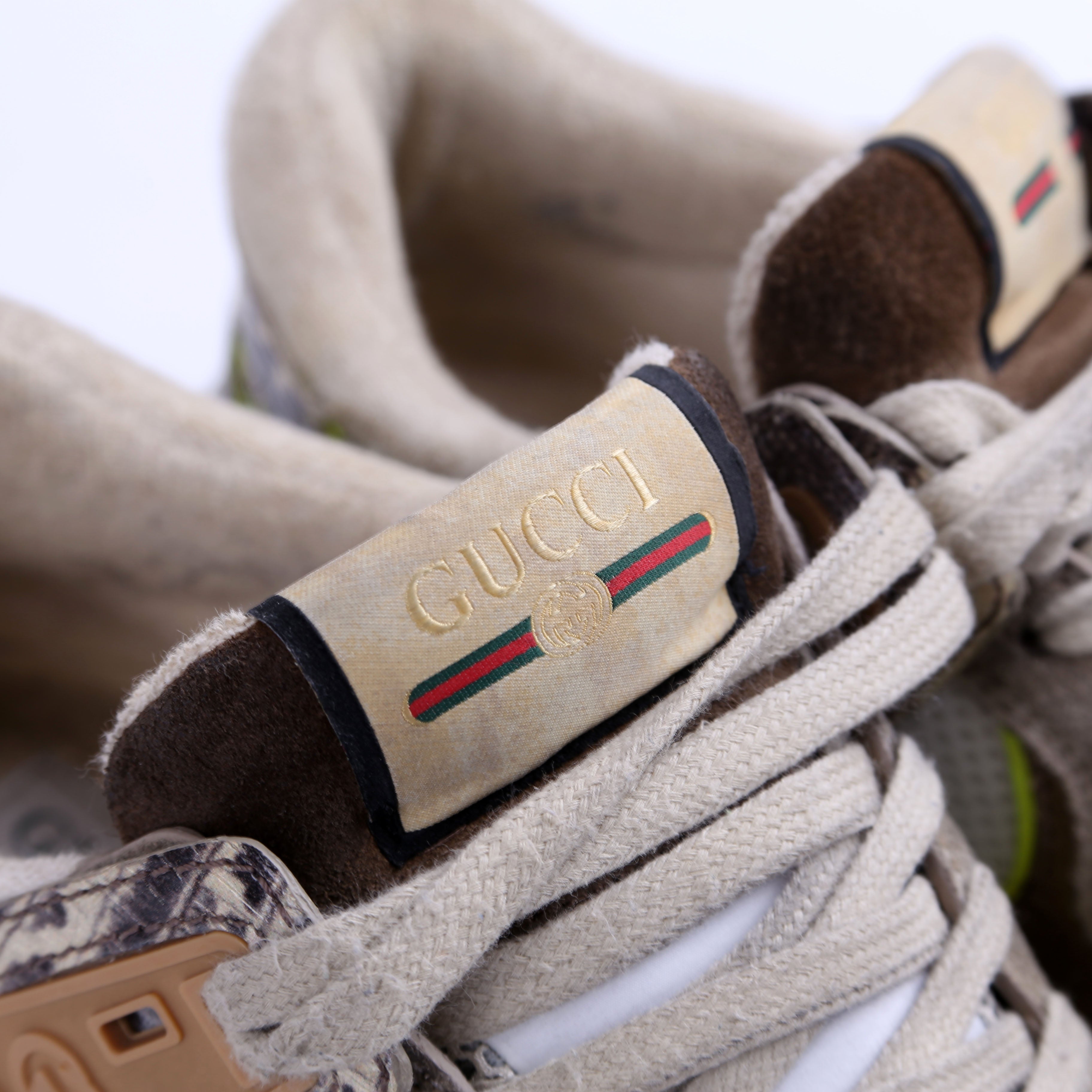 Gucci Ultrapace Sneakers Size 39