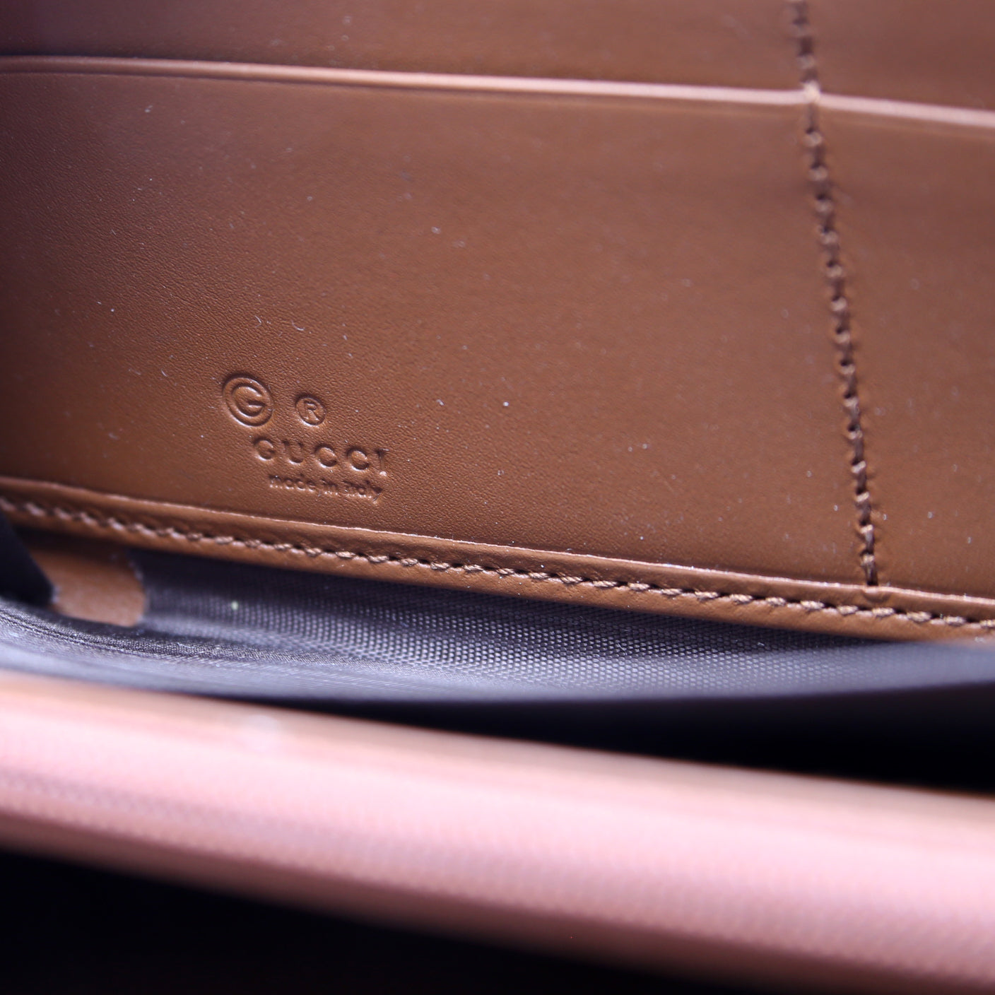 779786 GG Supreme Zip Around Wallet Brown