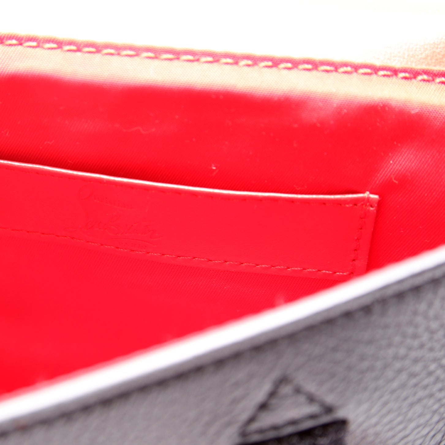 Loubiclic Spikes Small Messenger Black