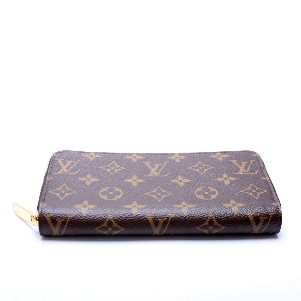 Zippy Wallet Monogram