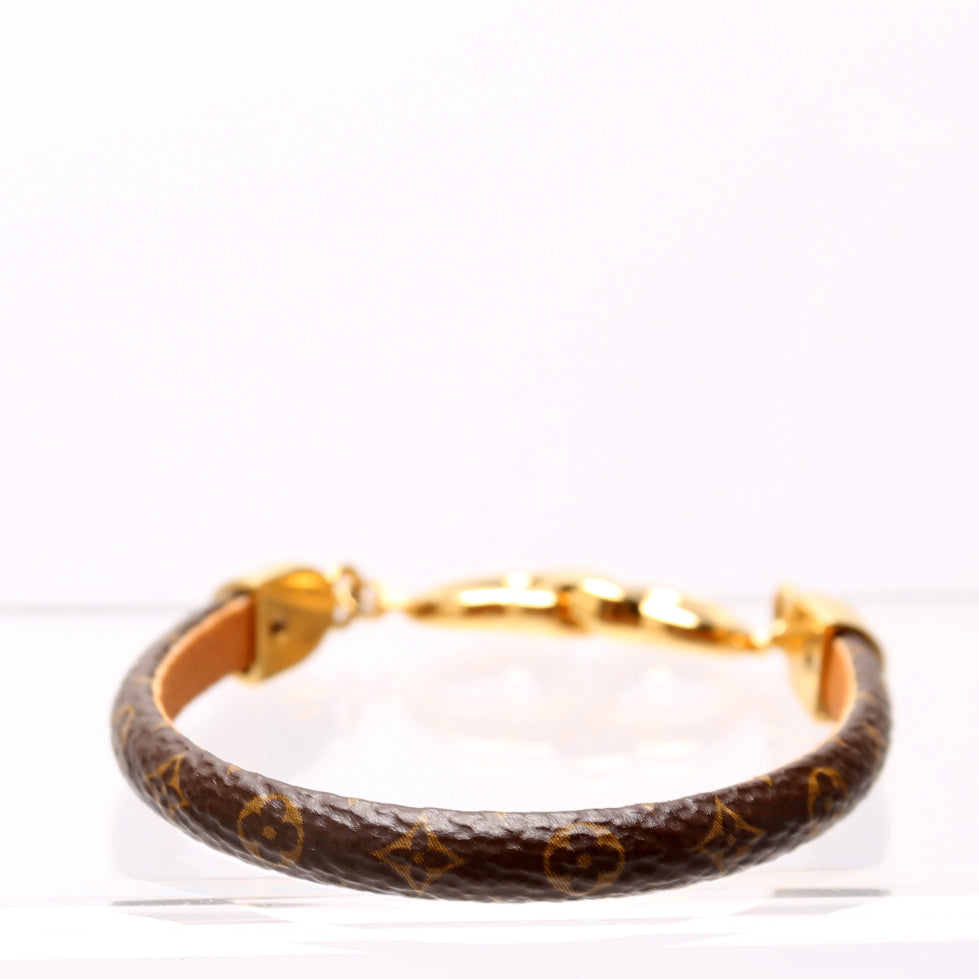 Say Yes Monogram Bracelet Size 17