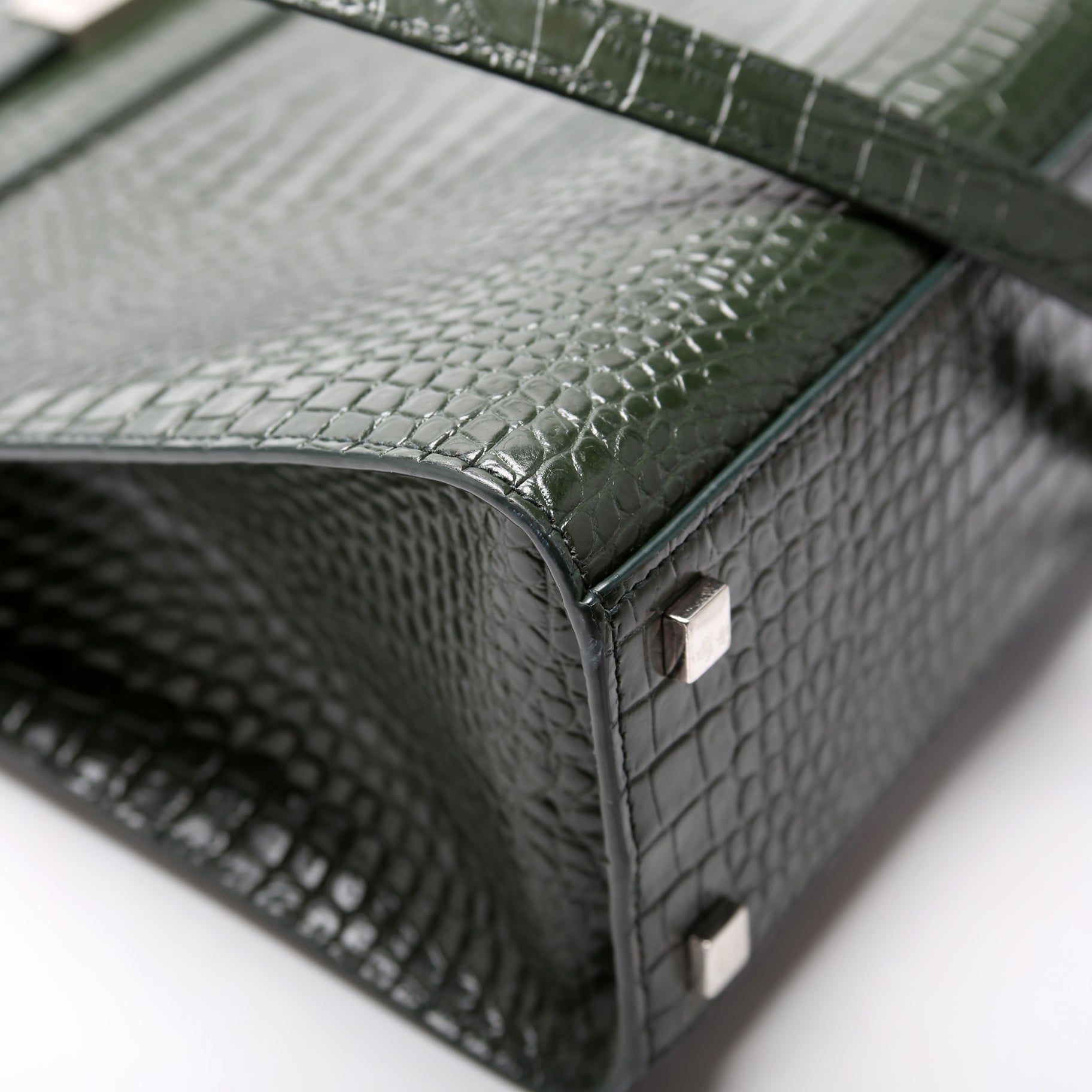 Manhattan Shopper Tote Croc Embossed 568702 Green