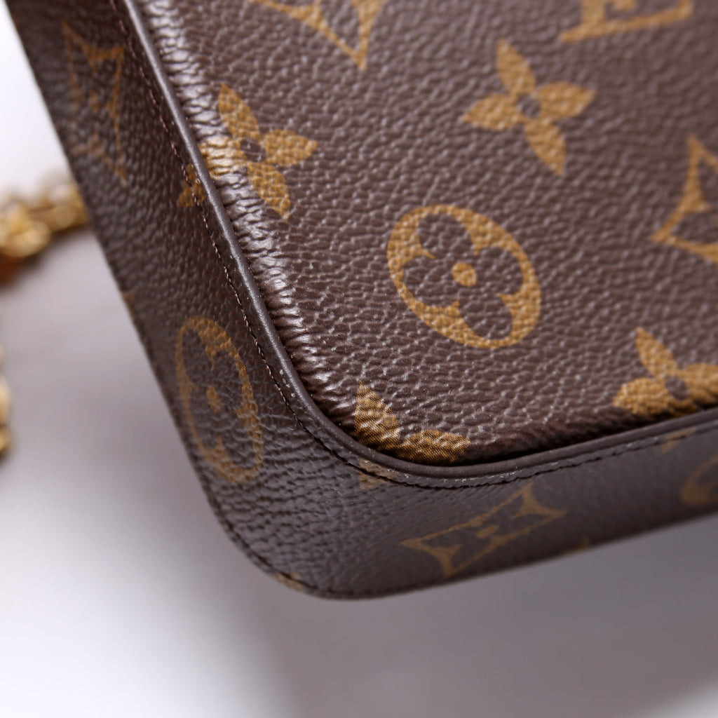 Pochette Felicie 2022 Christmas Animation Monogram Multicolor