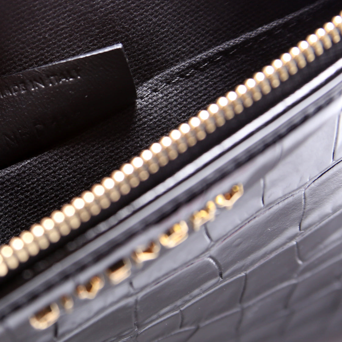 Antigona Large Flat Zip Pouch Black