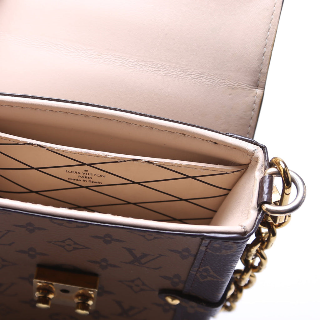 Pochette Trunk Vertical Reversed Monogram