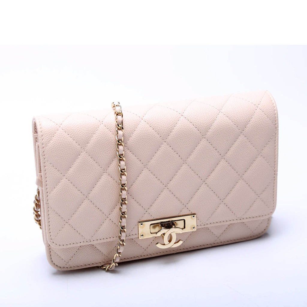 WOC Golden Class Quilted Caviar 24M Beige