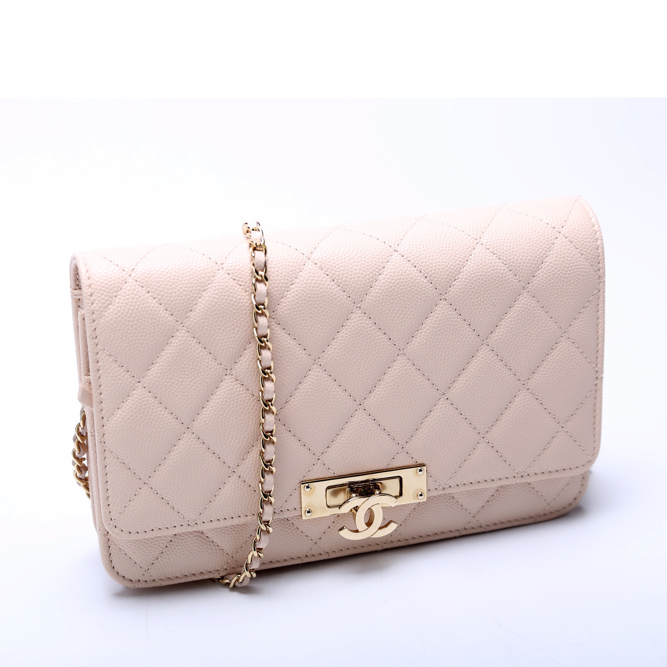 WOC Golden Class Quilted Caviar 24M Beige