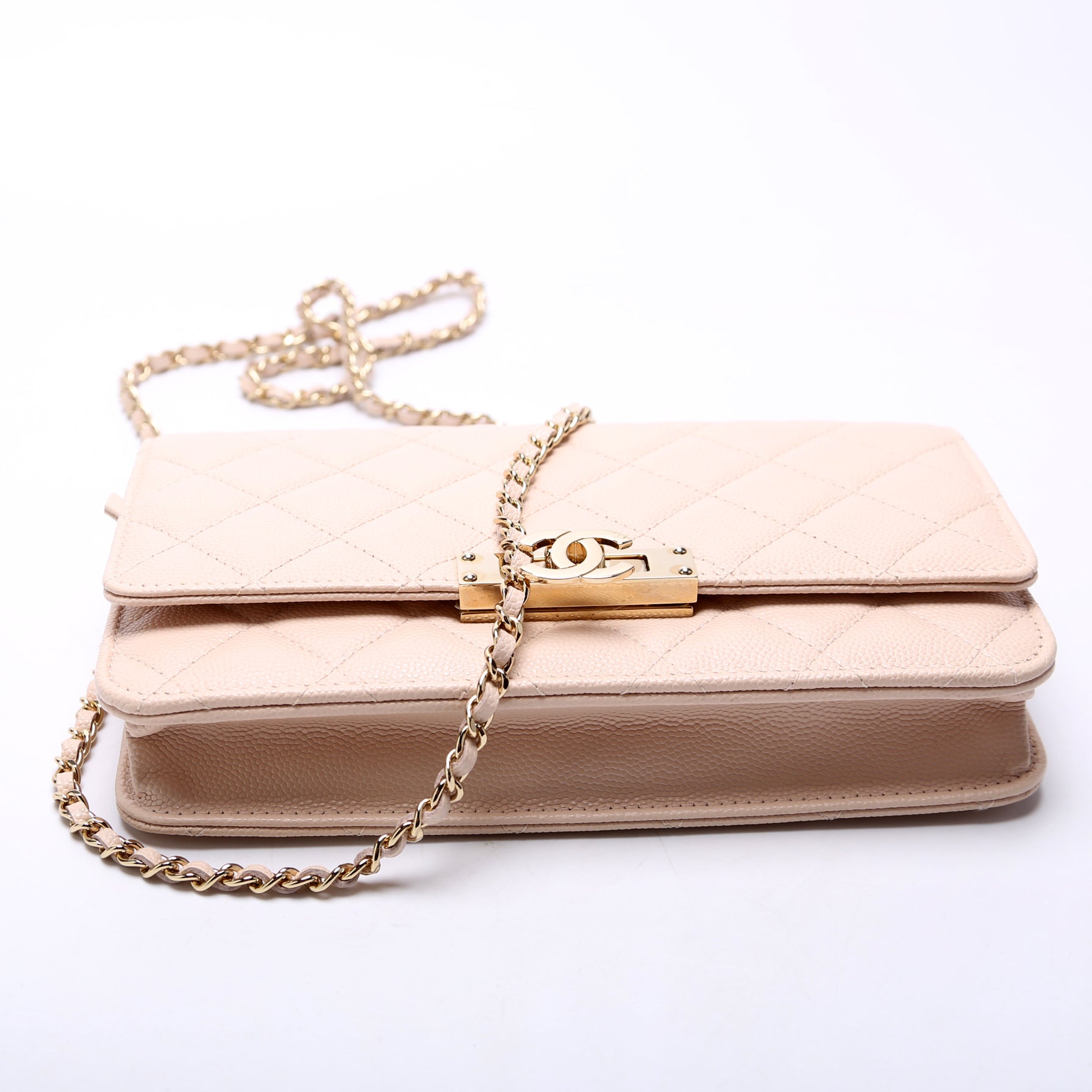 WOC Golden Class Quilted Caviar 24M Beige