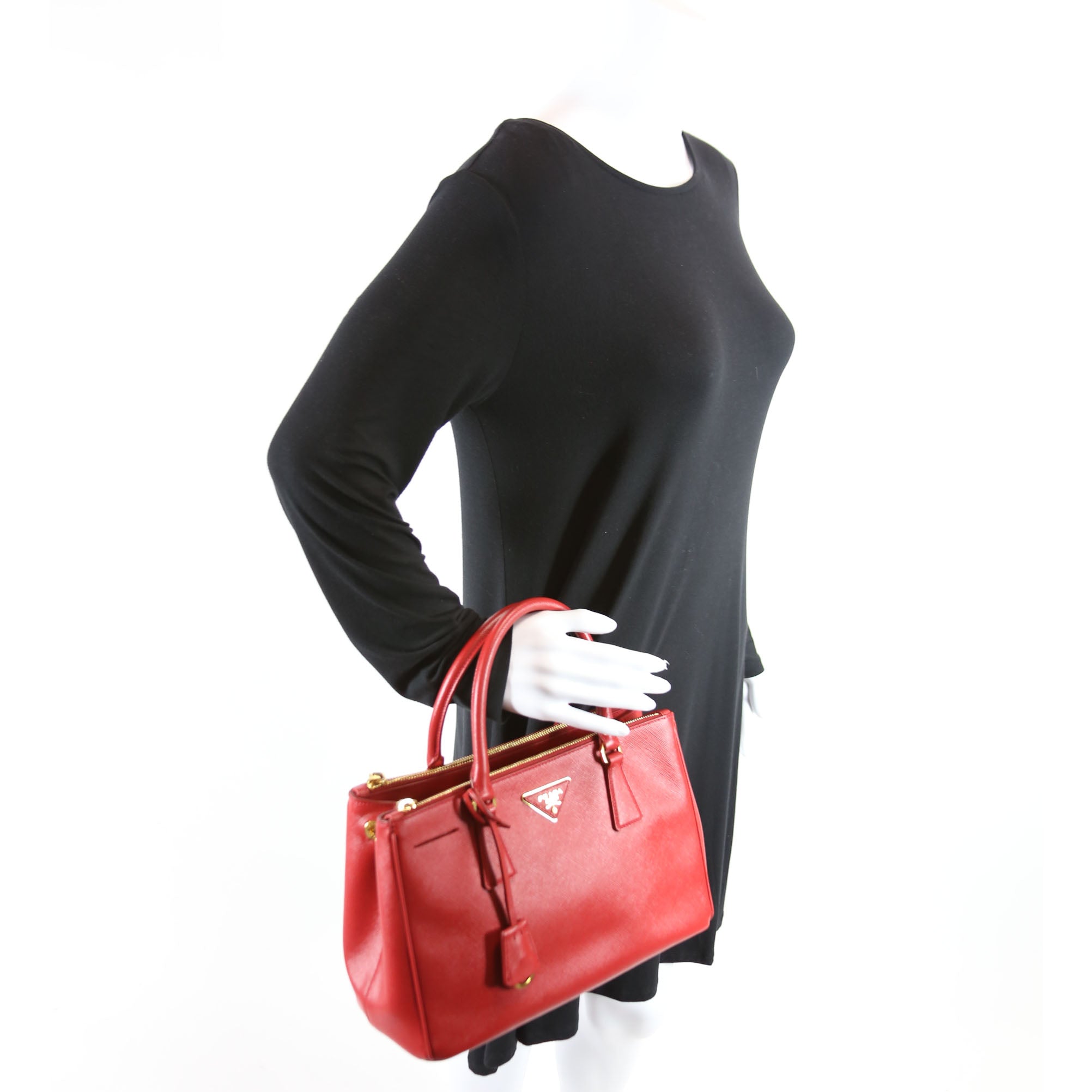 Saffiano Galleria Medium Red