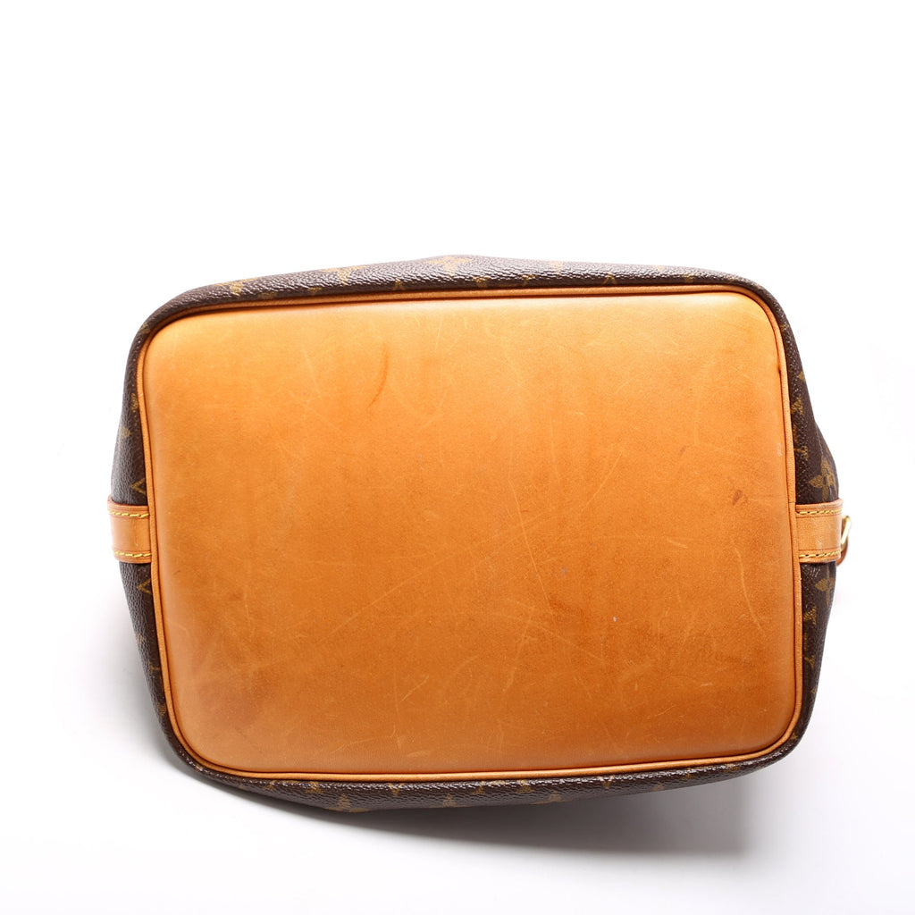Noe Petit Monogram