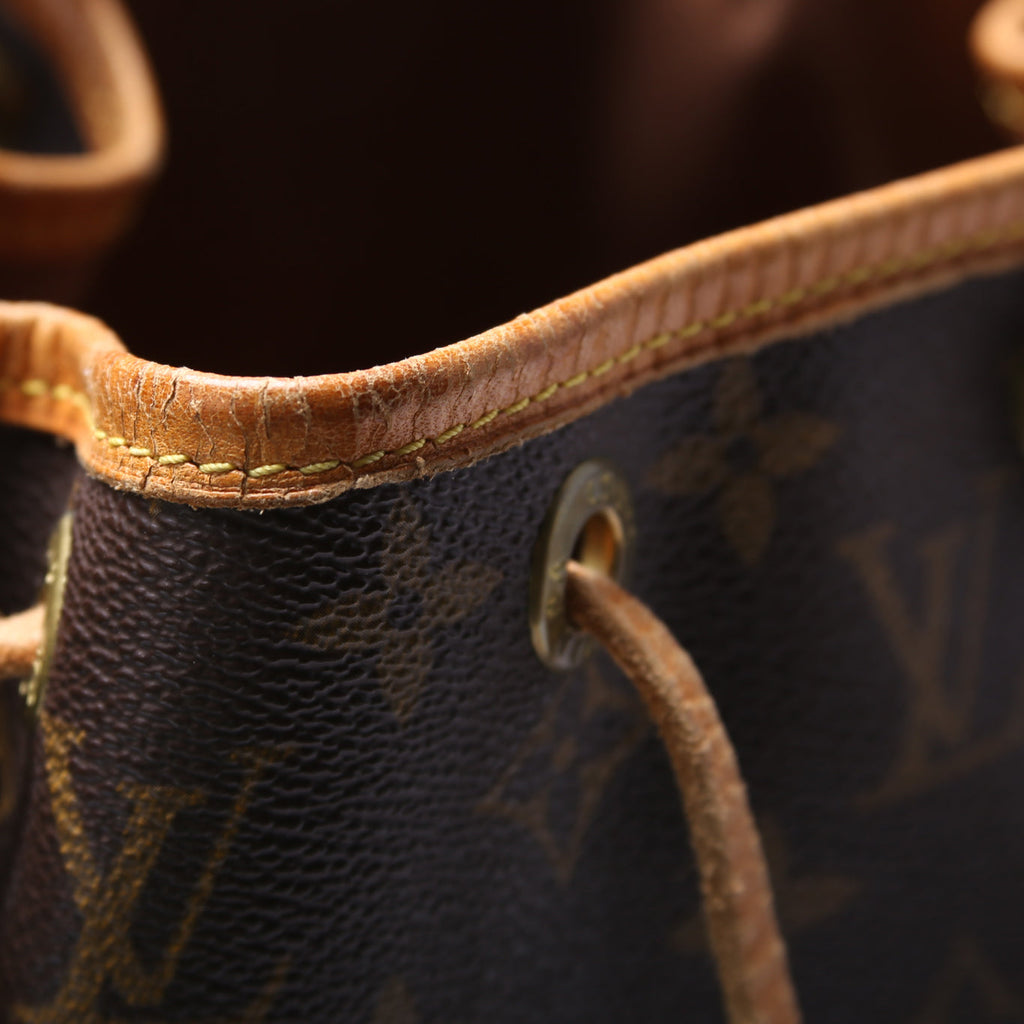 Noe Petit Monogram