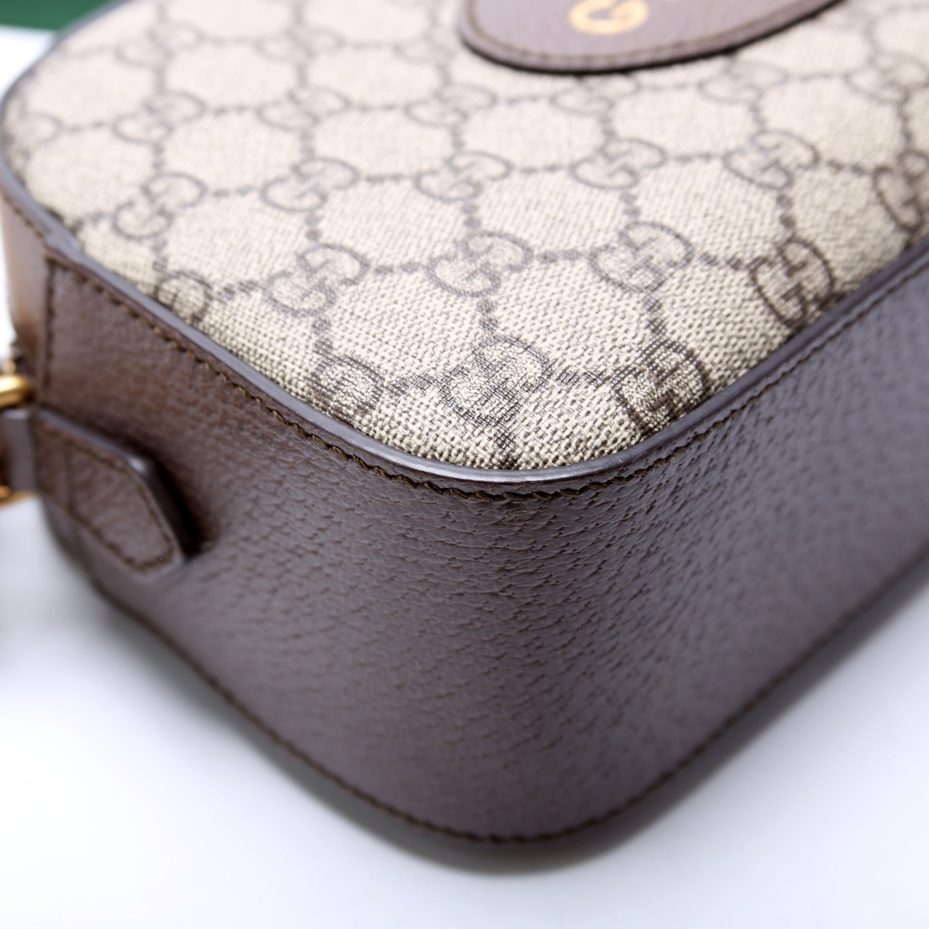 GG Supreme Messenger Bag