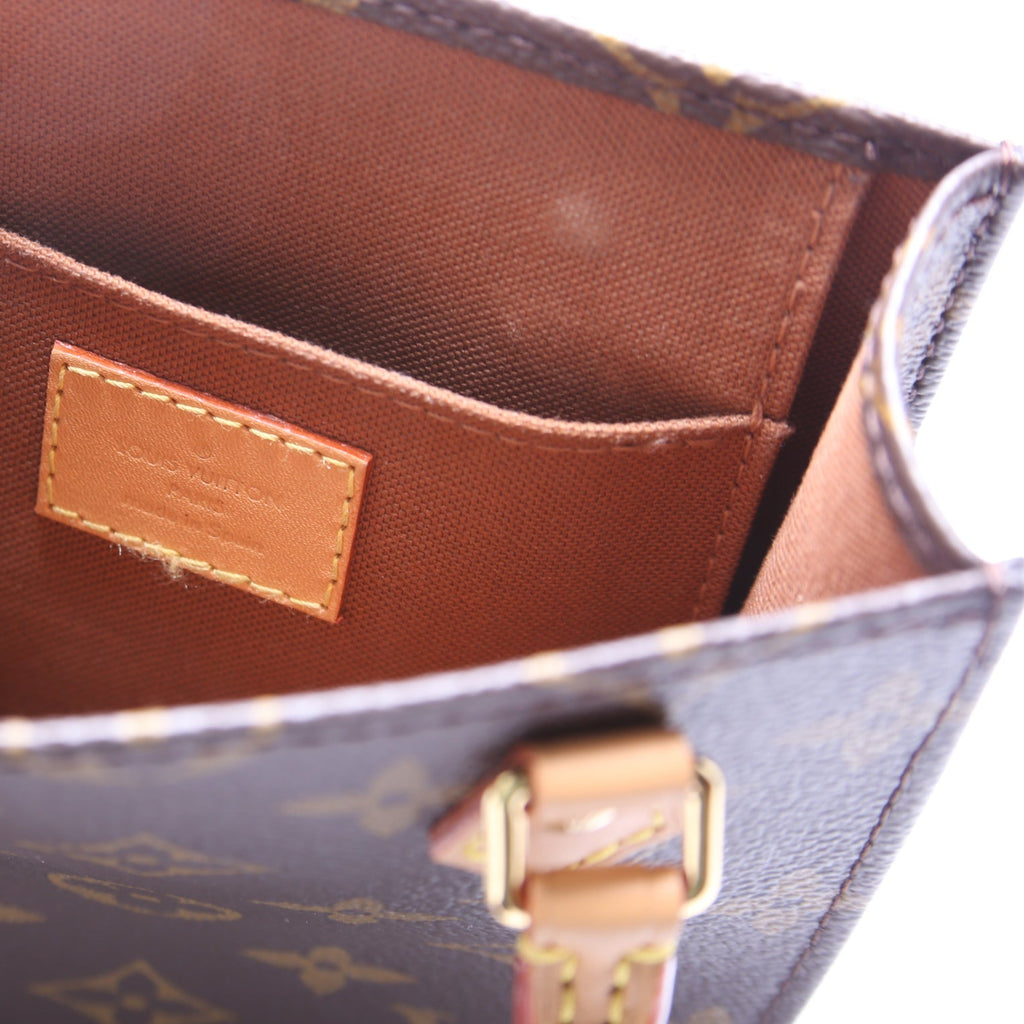 Petit Sac Plat Monogram