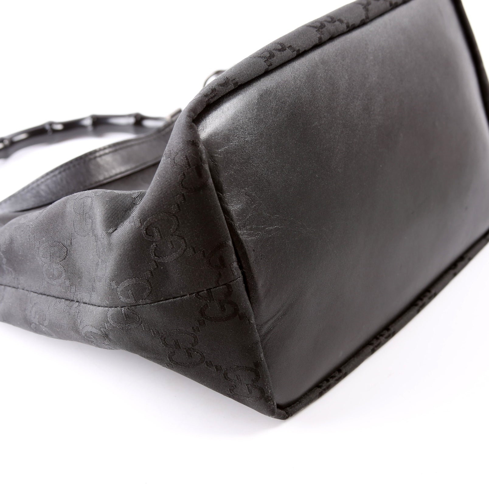 000-0531 GG Nylon Bamboo Hobo Black