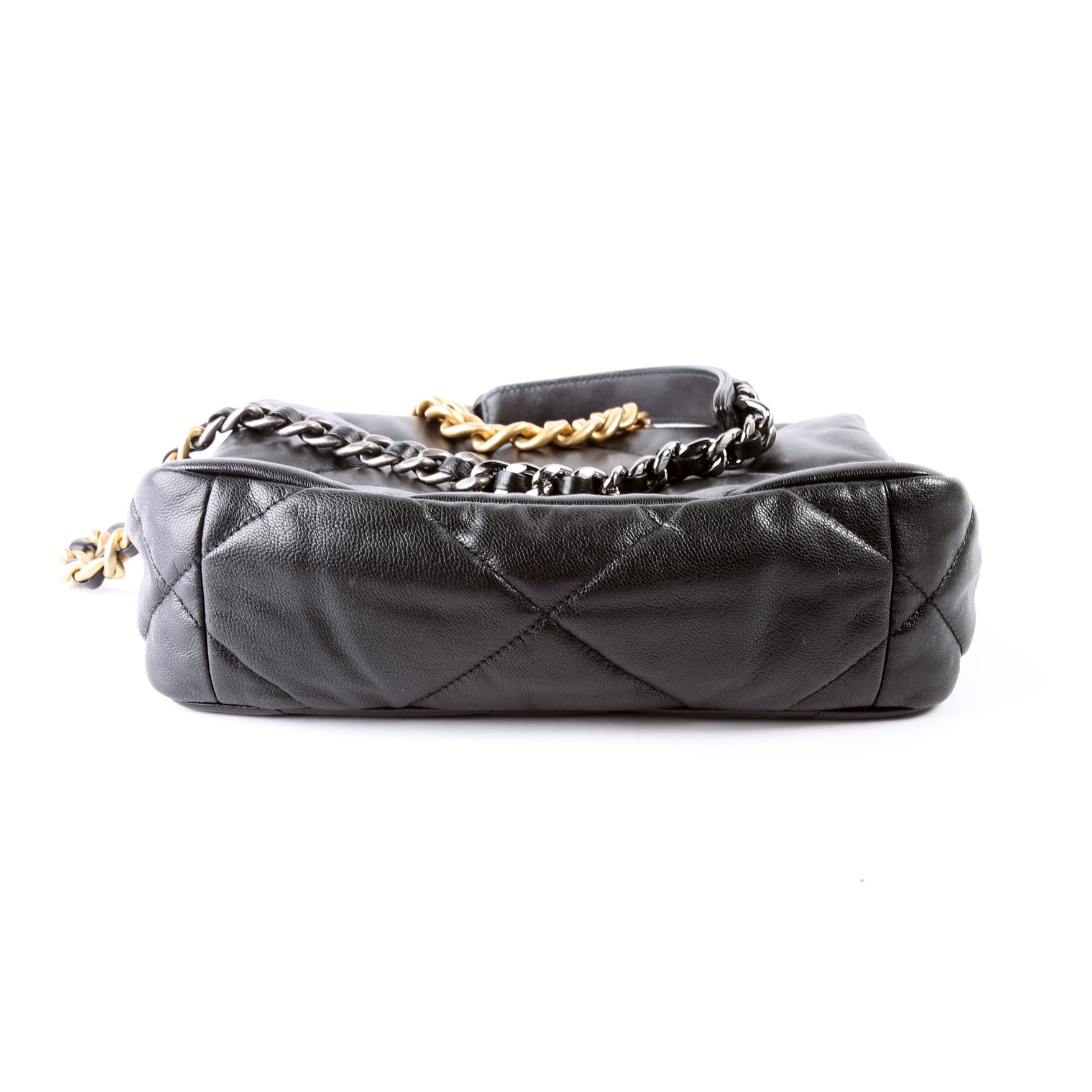 Quilted Goatskin 19 Medium Flap 30M Black