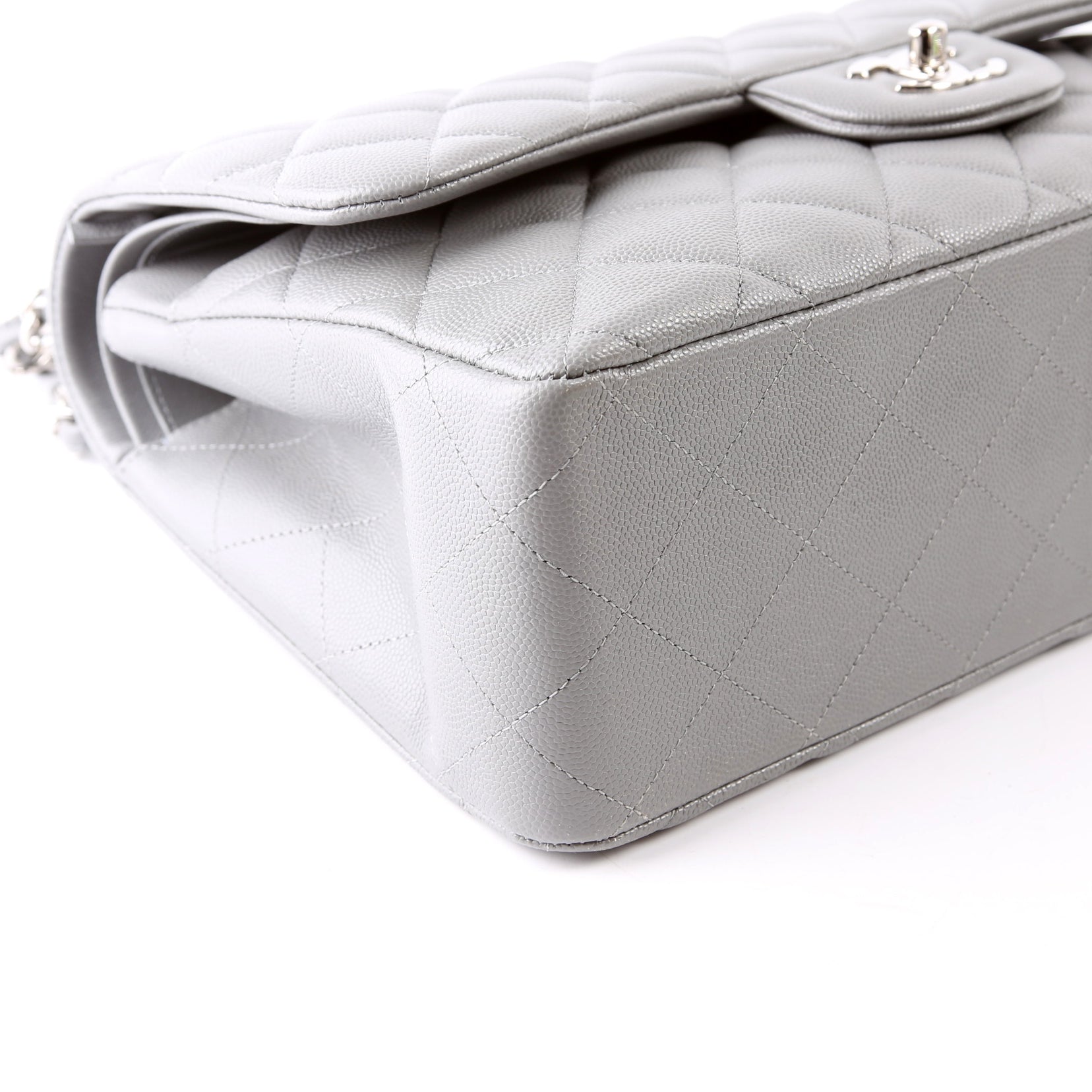 Classic Flap Jumbo Caviar 24M Grey