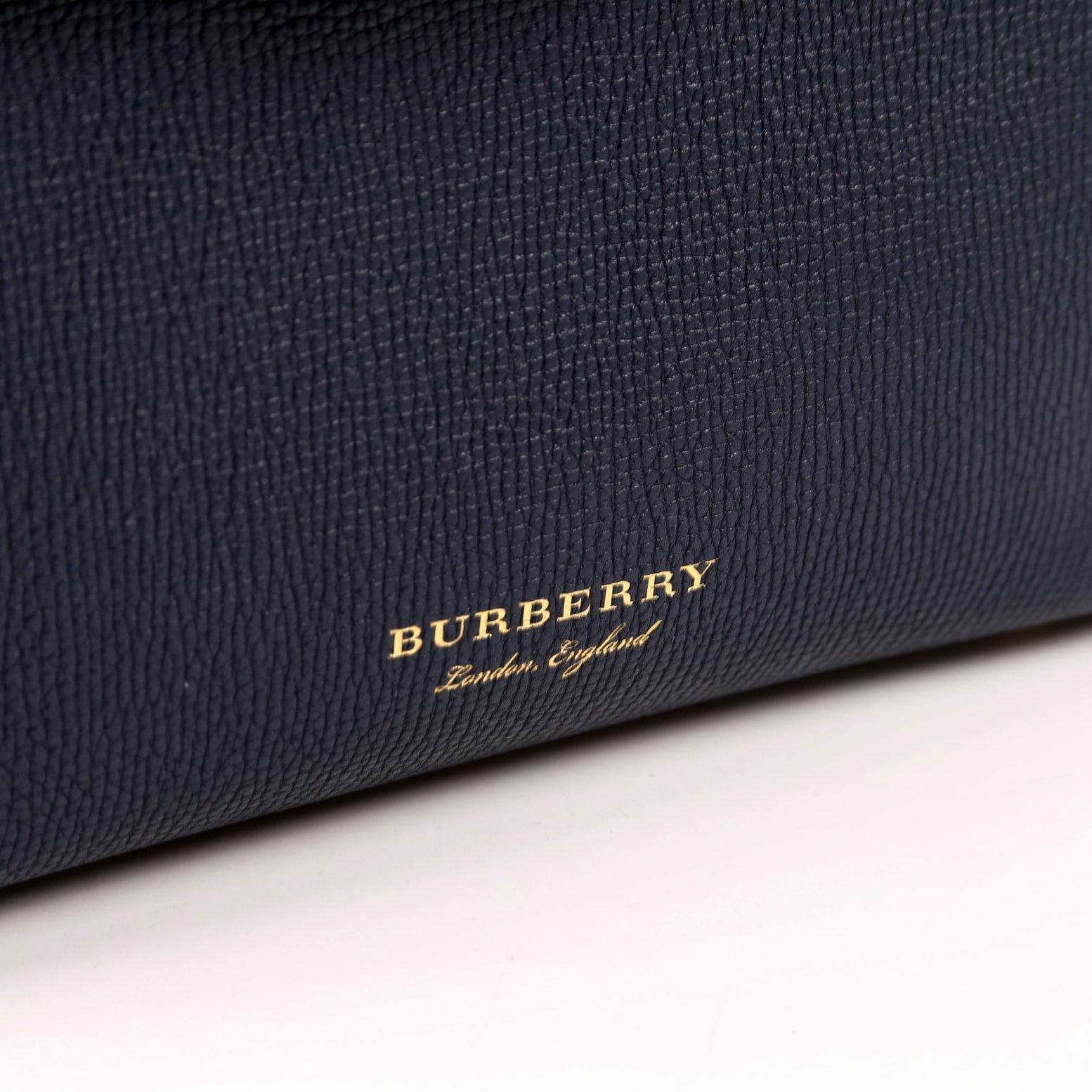 Camberley House Check/Leather Top Handle 4061174 Navy/Brown