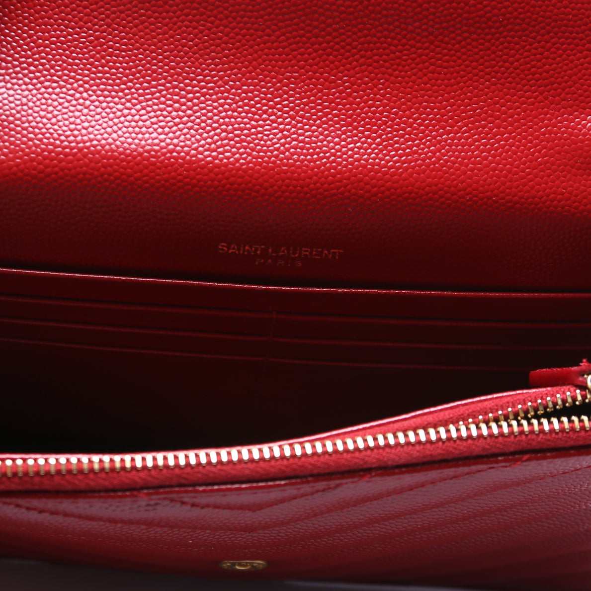 Envelope Chain Wallet Red