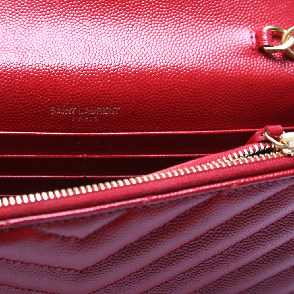 Envelope Chain Wallet Red