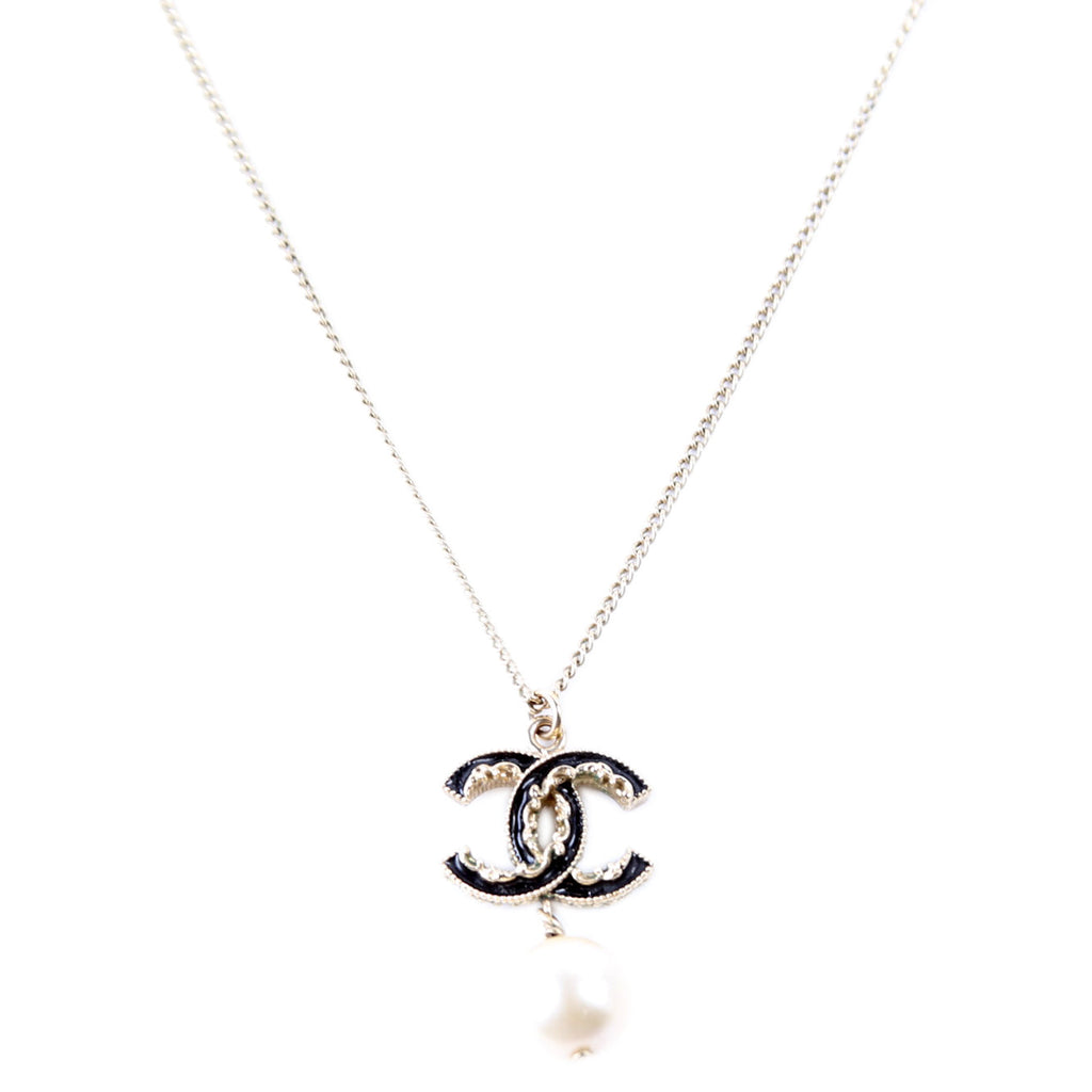 CC Enamel Faux Pearl Drop Necklace Gold/Pearl