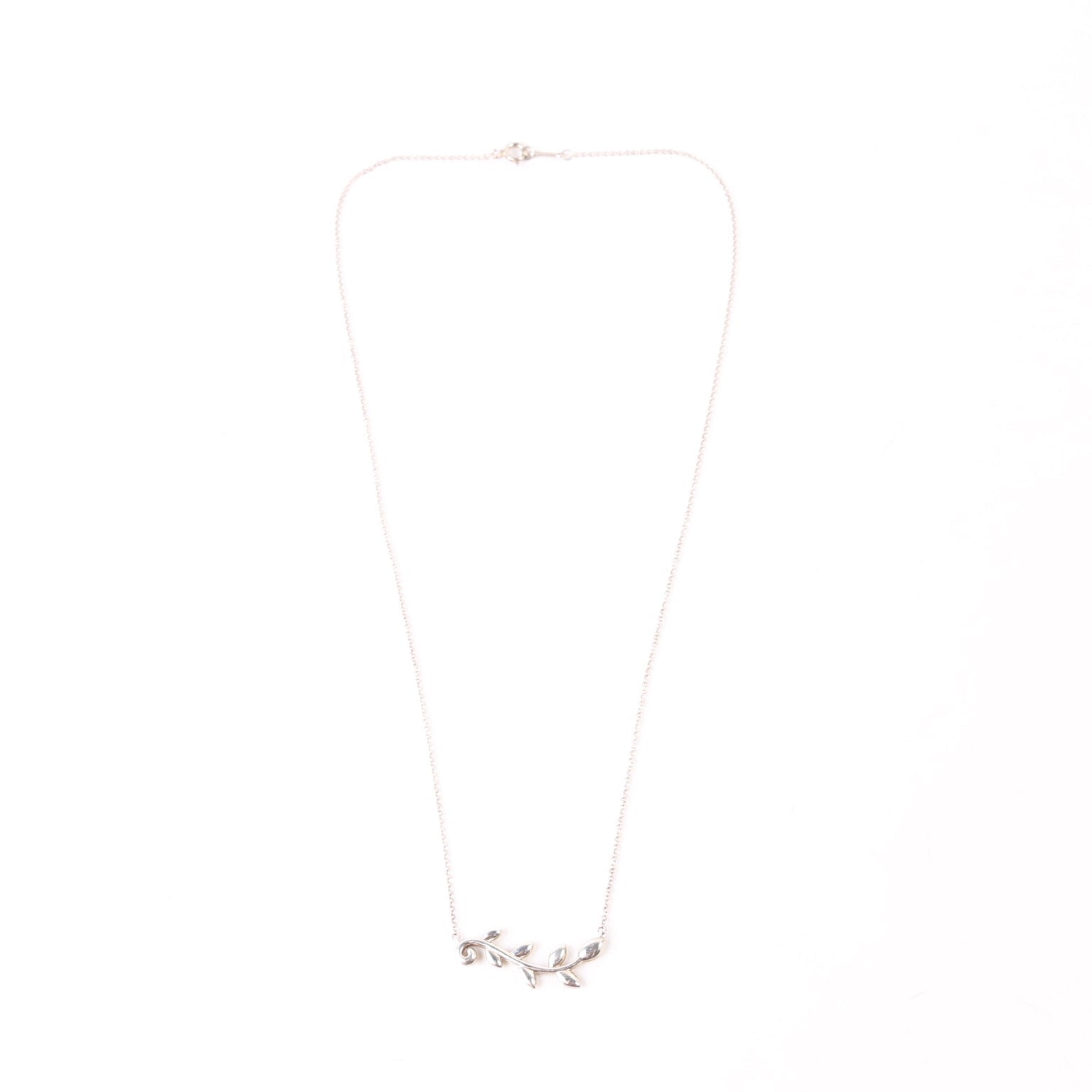 Paloma Olive Leaf Vine Necklace 925