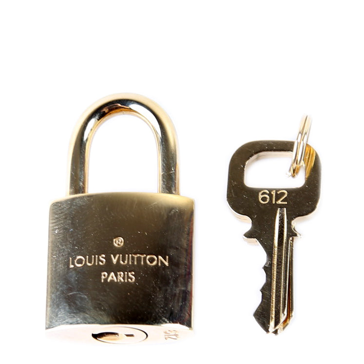 Lock & Key Circle Logo Gold