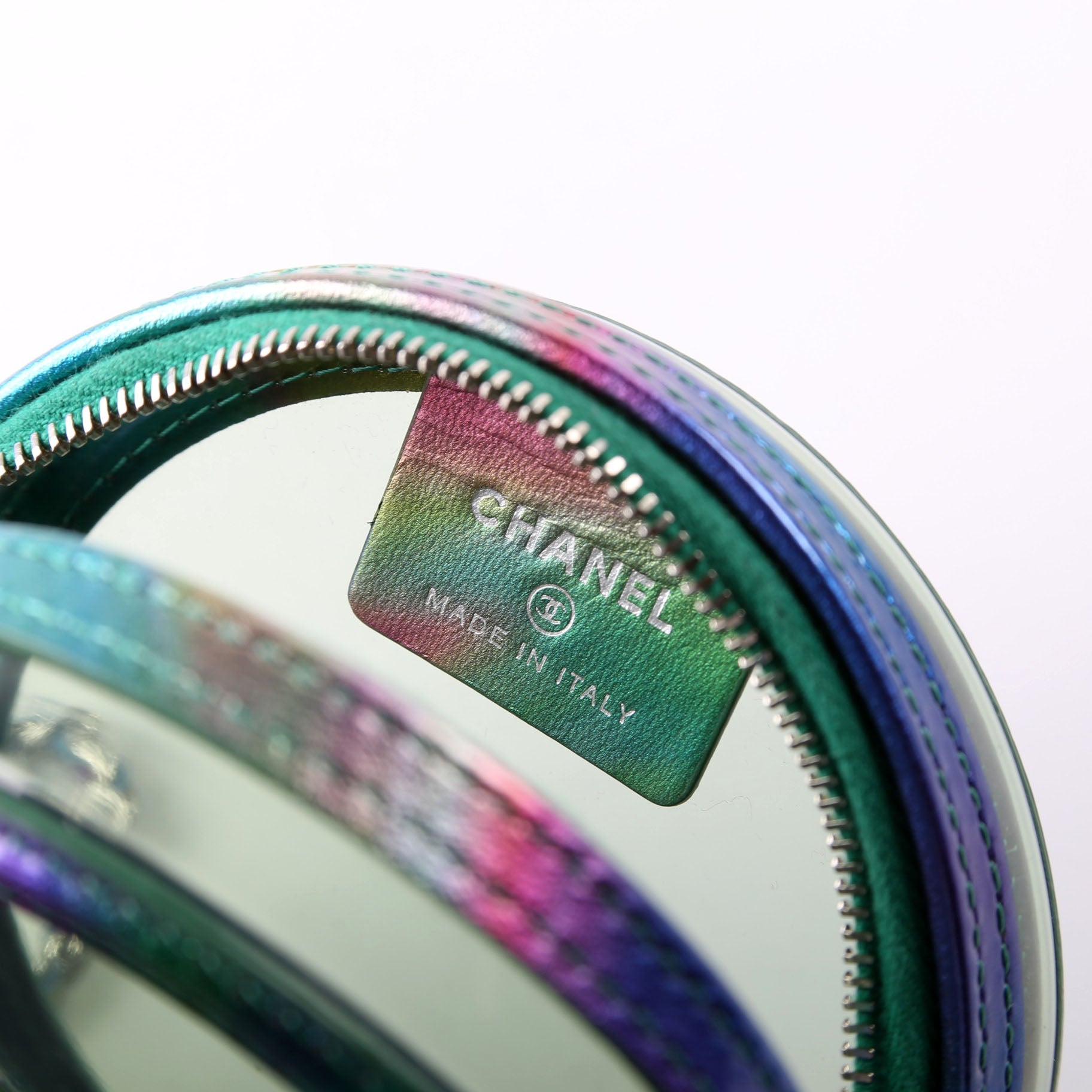 Filigree Round With Chain PVC Lambskin 29M Rainbow