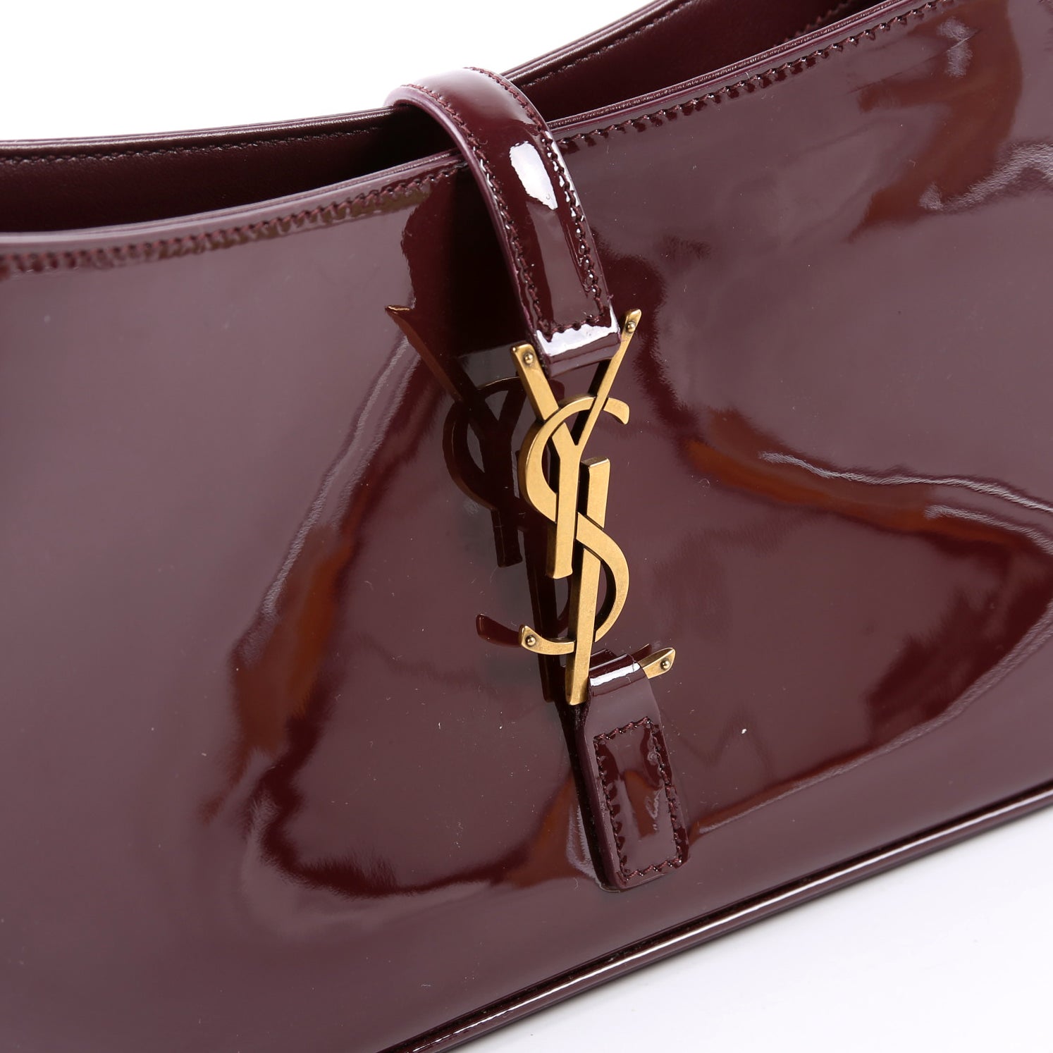 Le A 7 Hobo Patent Leather