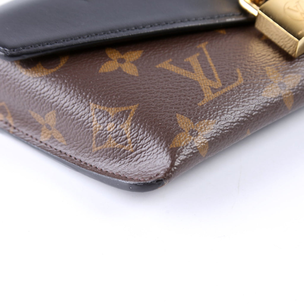 Padlock on Strap Monogram