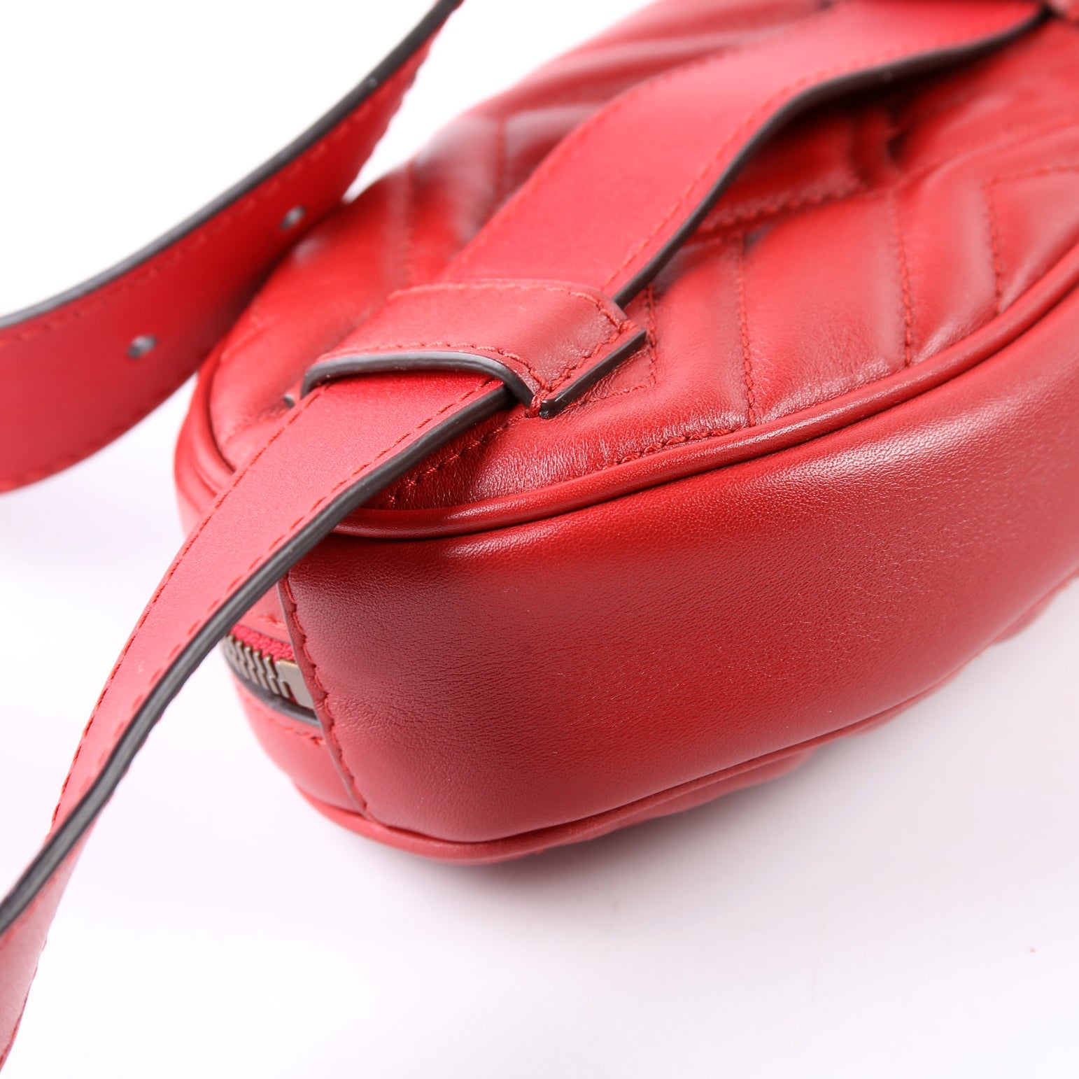 Gucci Marmont Belt Bag Red