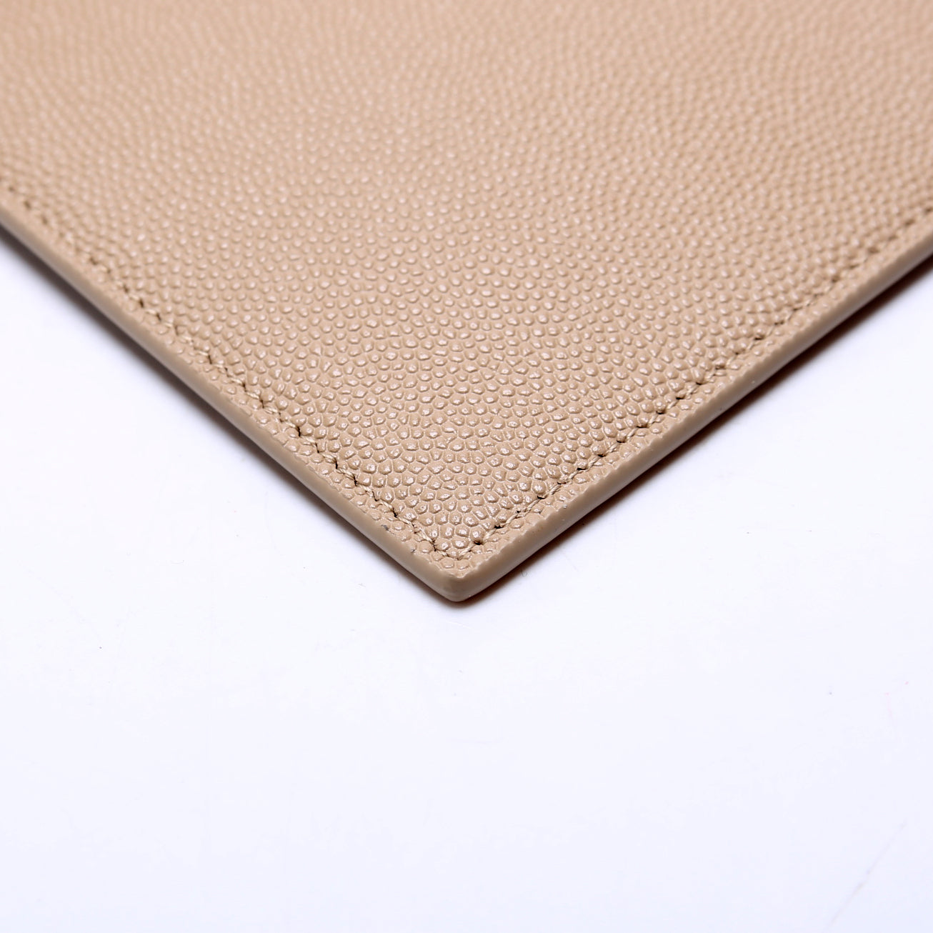 Uptown Pouch Grain Beige