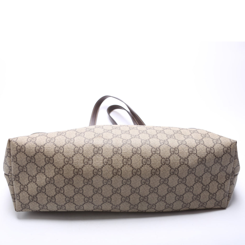 211137 GG Supreme Medium Zip Tote